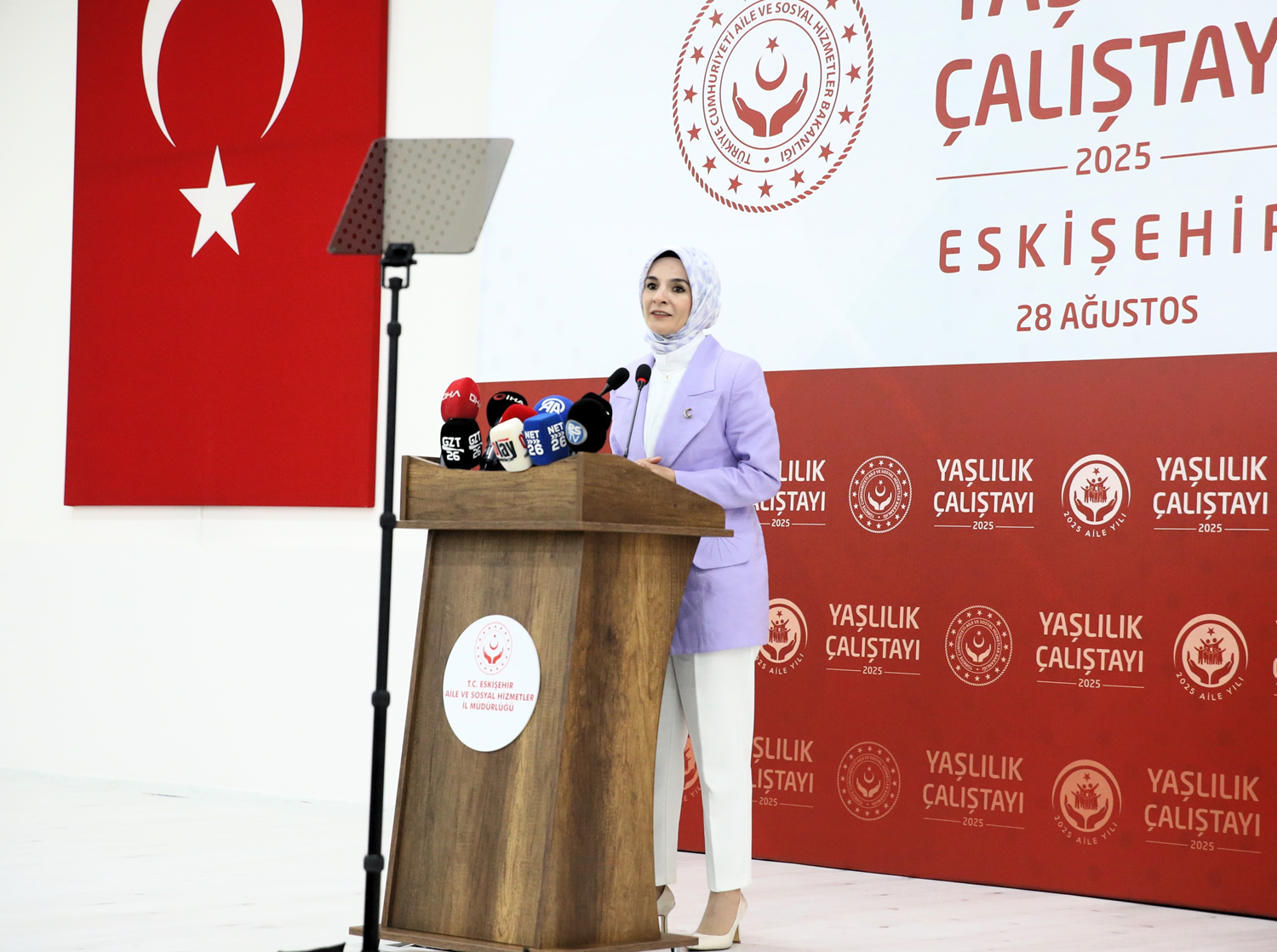 Bakan Göktaş: Yaşlılarımızın hayatına kattığımız her güzellik, aslında ülkemizin geleceğine yapılmış bir yatırımdır