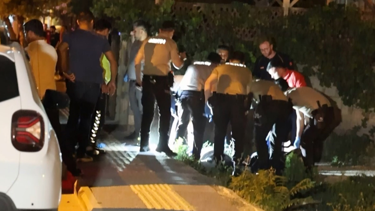 Boşanma görüşmesi kanlı bitti: Kayınpederi sokak ortasında katletti