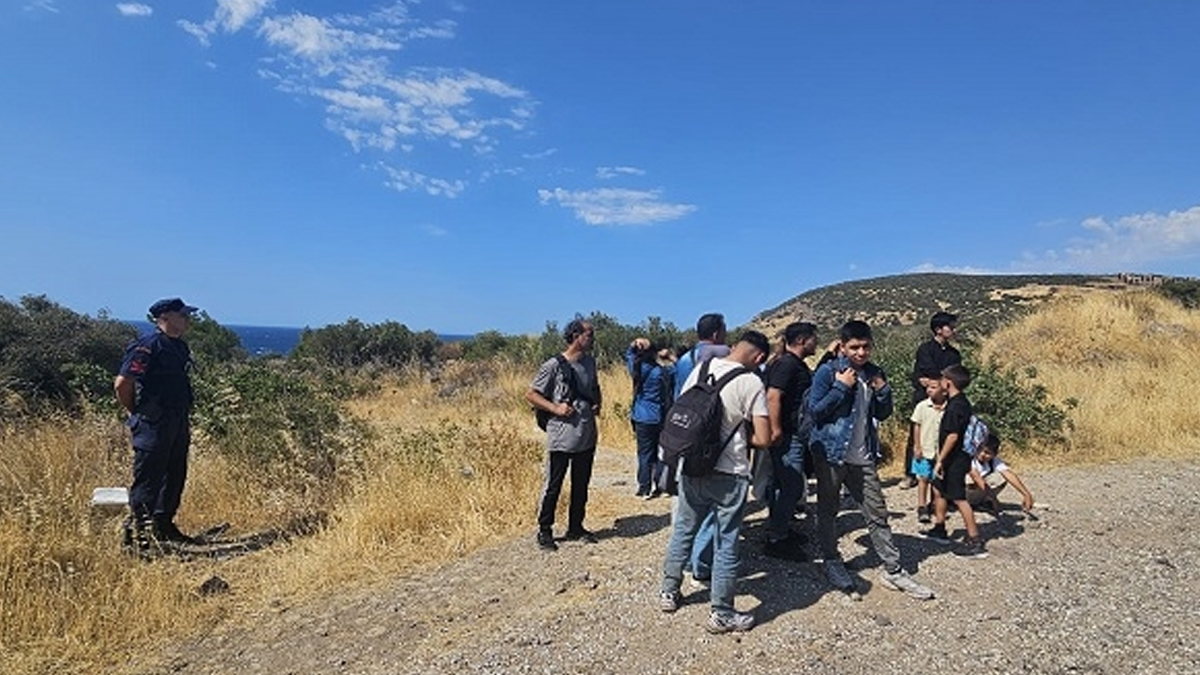 Çanakkale'de düzensiz göçmen operasyonu: 19 kişi yakalandı