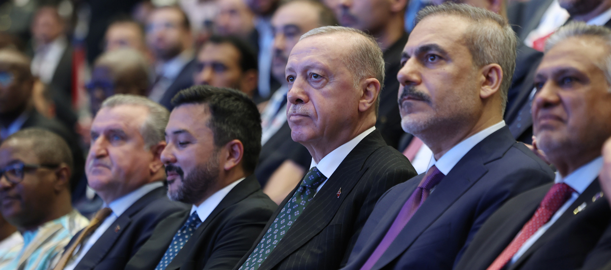 Cumhurbaşkanı Erdoğan'ın 'Kılıç kınından çıkarsa' uyarısı! Bakan Fidan: Geri adım atmayız