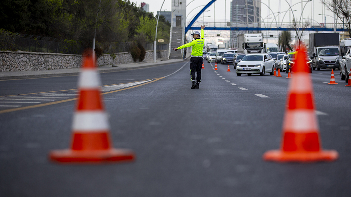 İstanbul'da 30 Ağustos Zafer Bayramı kutlamaları dolayısıyla bazı yollar trafiğe kapatılacak