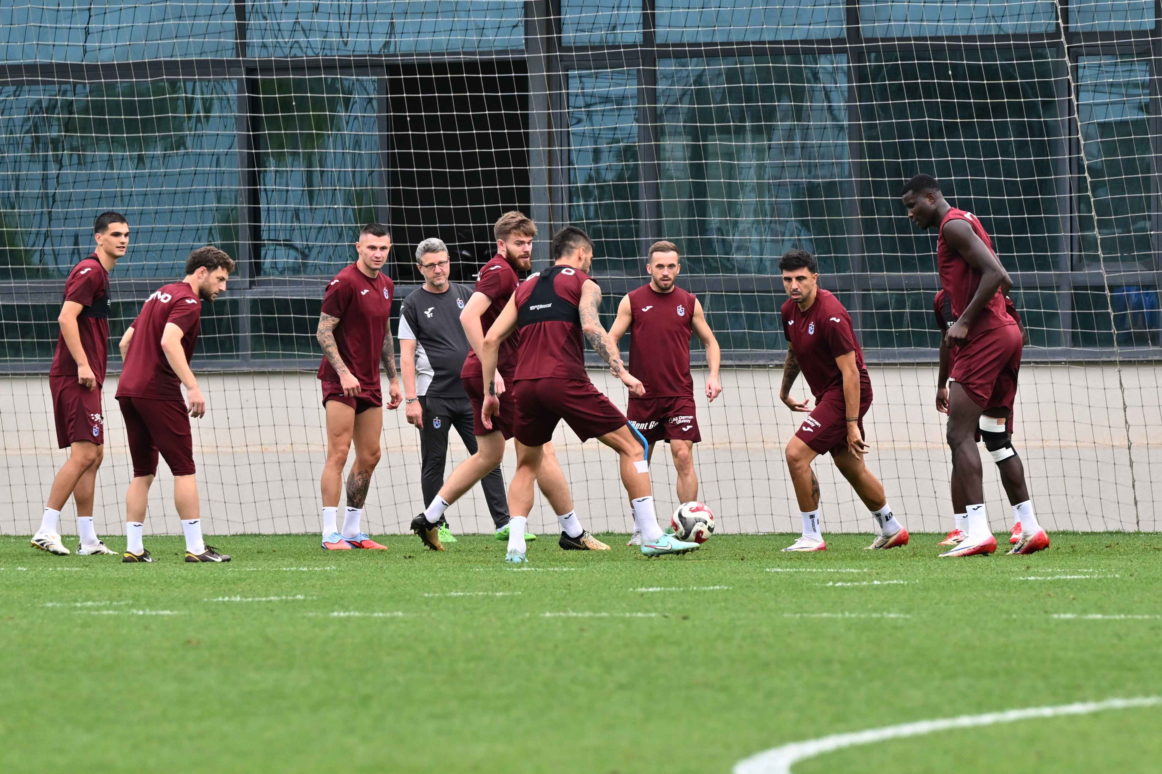 Trabzonspor, Karadeniz derbisine hazırlanıyor
