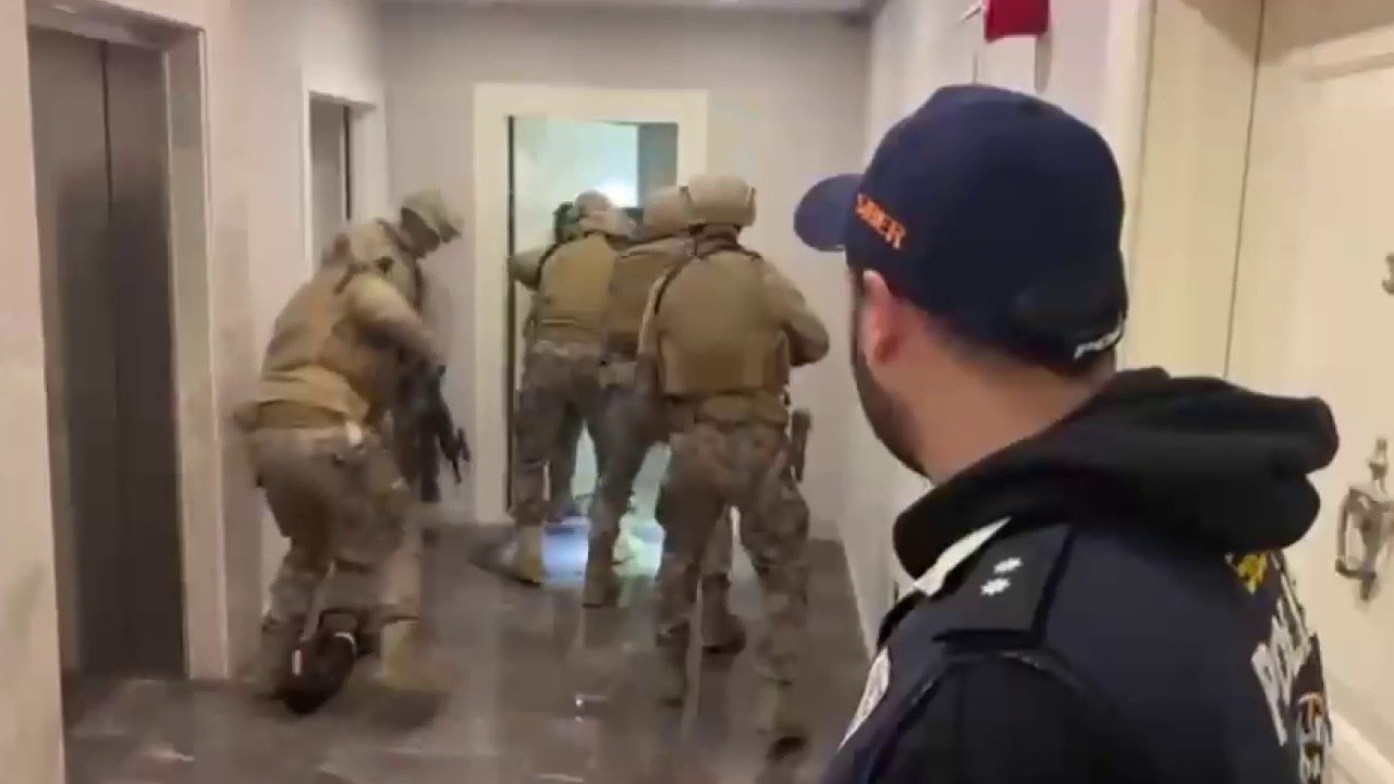 V Istanbulu zasegli več kot 417 kilogramov različnih vrst drog, aretiranih 10 osumljencev