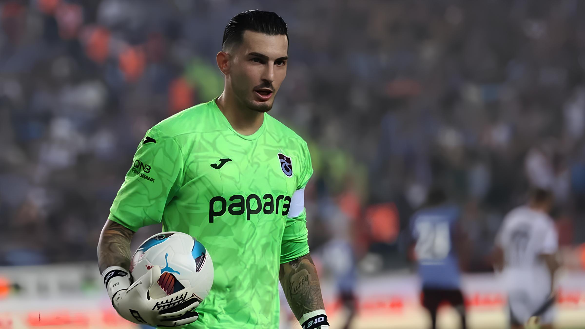 Süper Lig  tarihine geçti! Uğurcan Çakır'dan transfer rekoru