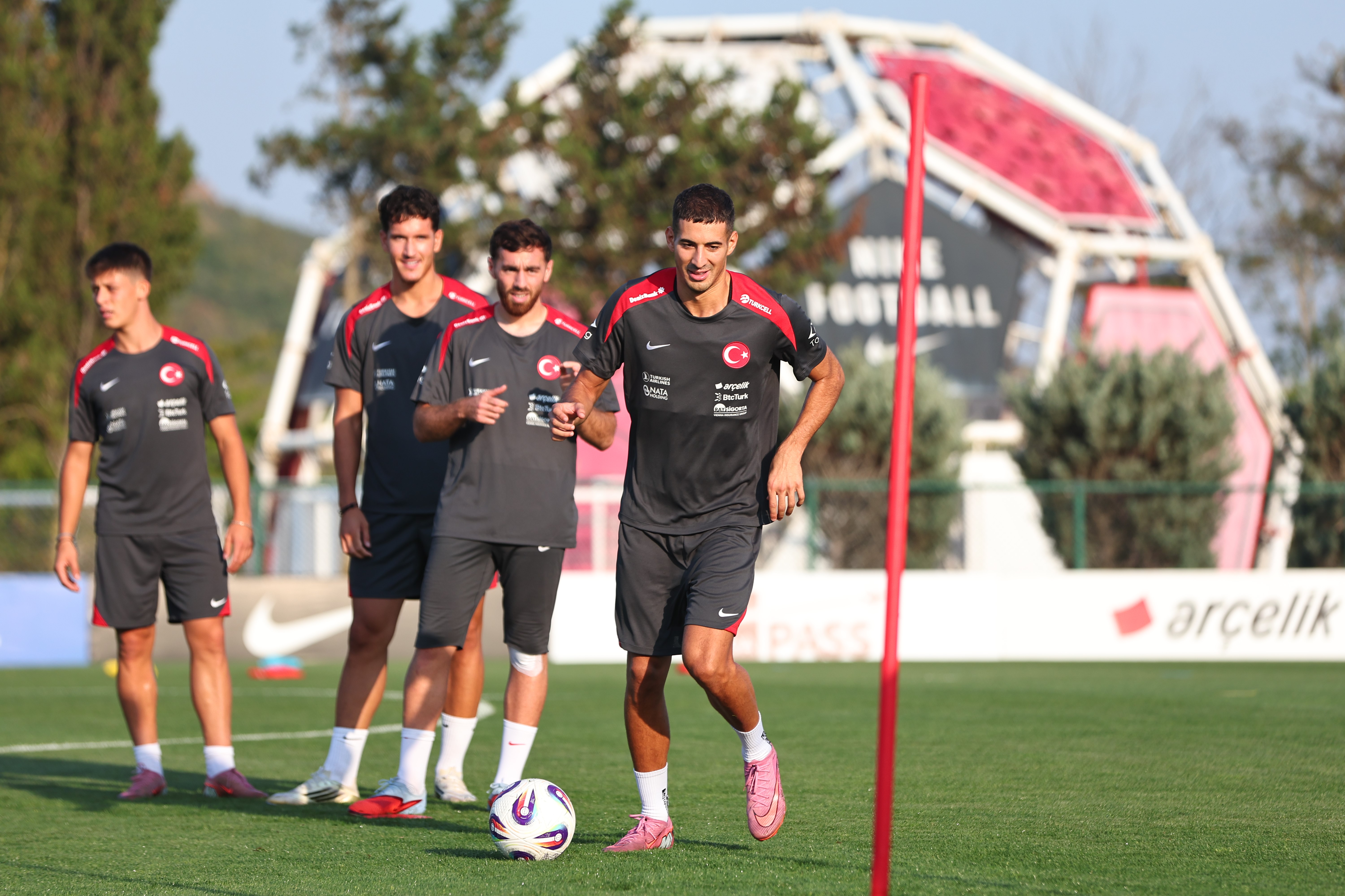 A Milli Futbol Takımı, Gürcistan maçının hazırlıklarını sürdürdü
