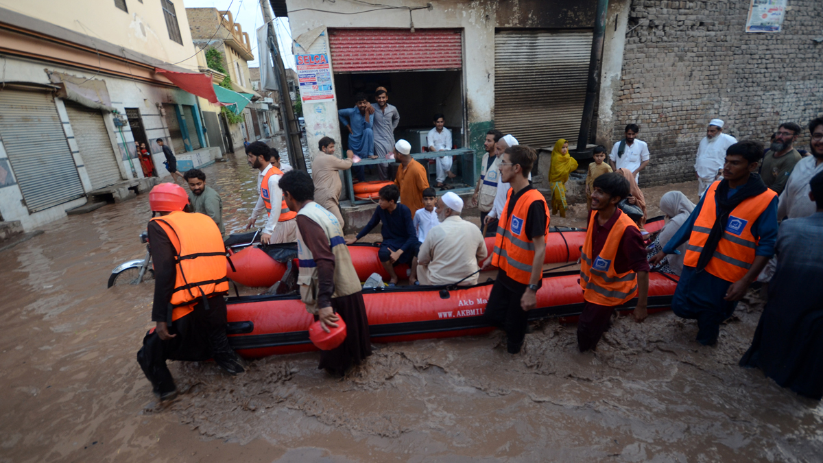 Pakistan'da taşkın riski: 110 bin kişi tahliye edildi