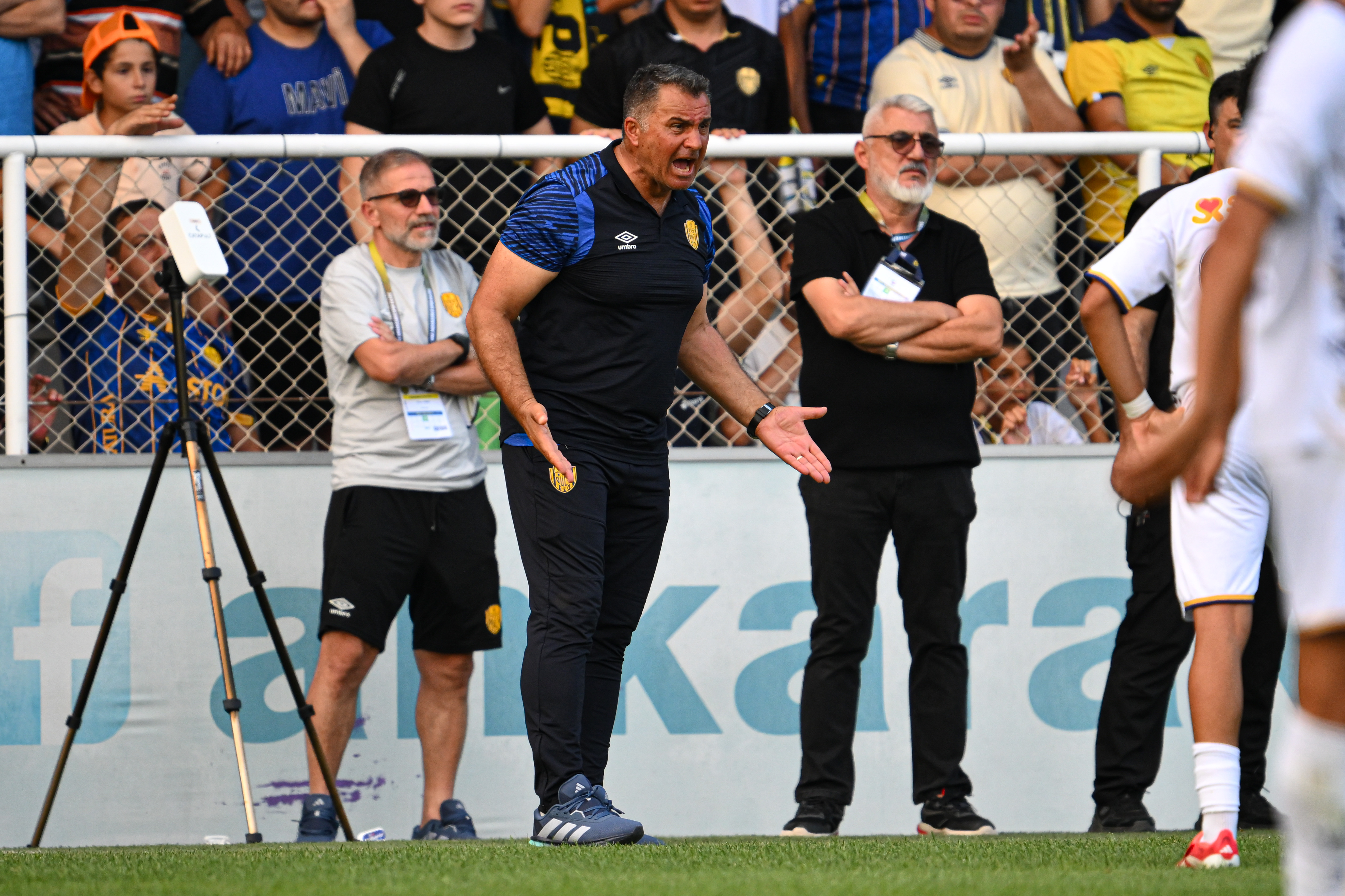 MKE Ankaragücü prekinil pogodbo s trenerjem Mustafo Kaplanom