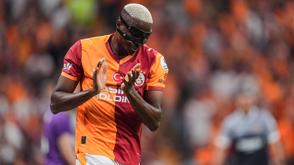 Okan Buruk'tan Victor Osimhen açıklaması! 