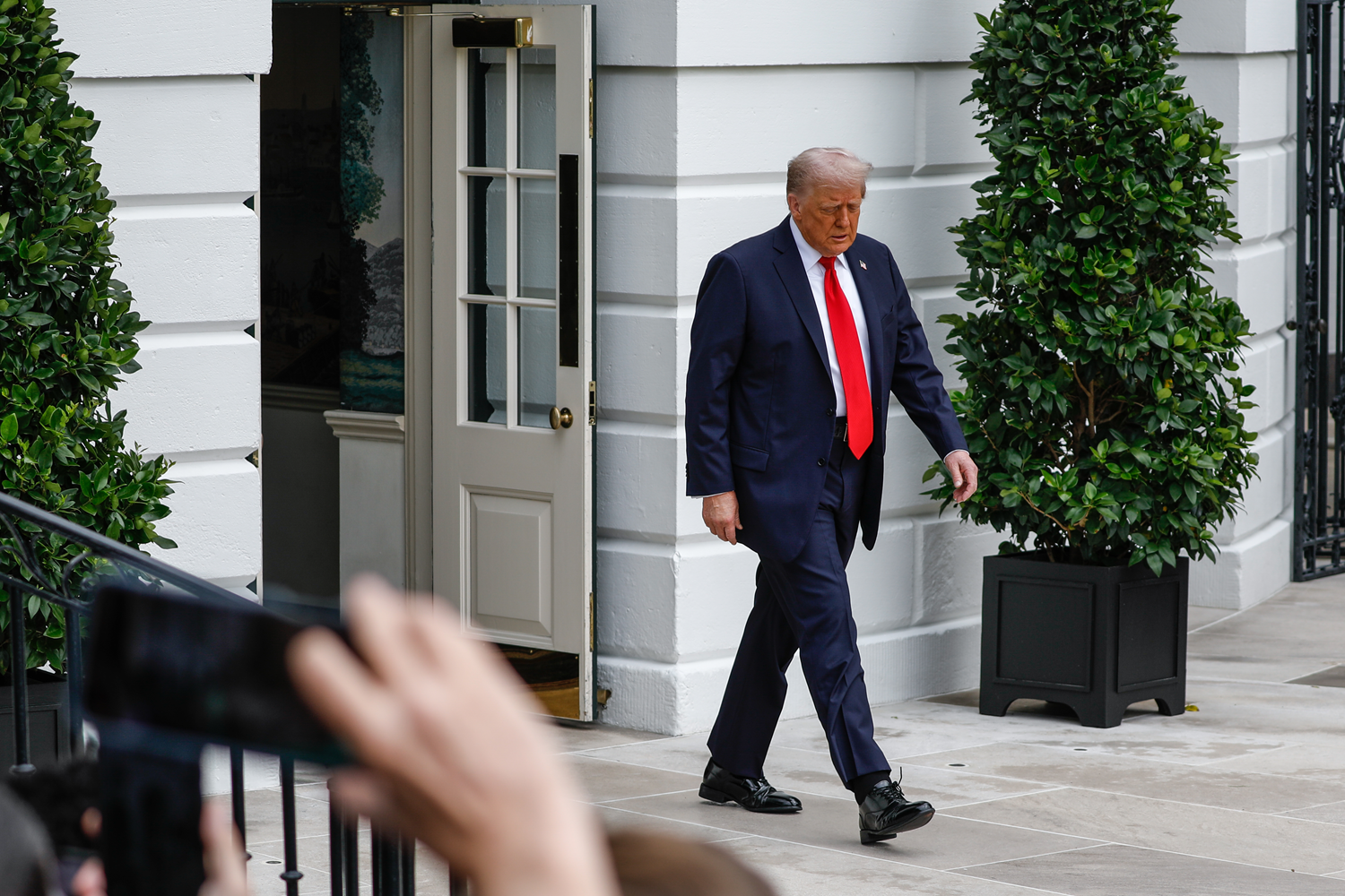 Trump: Rusya-Ukrayna savaşıyla ilgili hiçbir şeyden memnun değilim