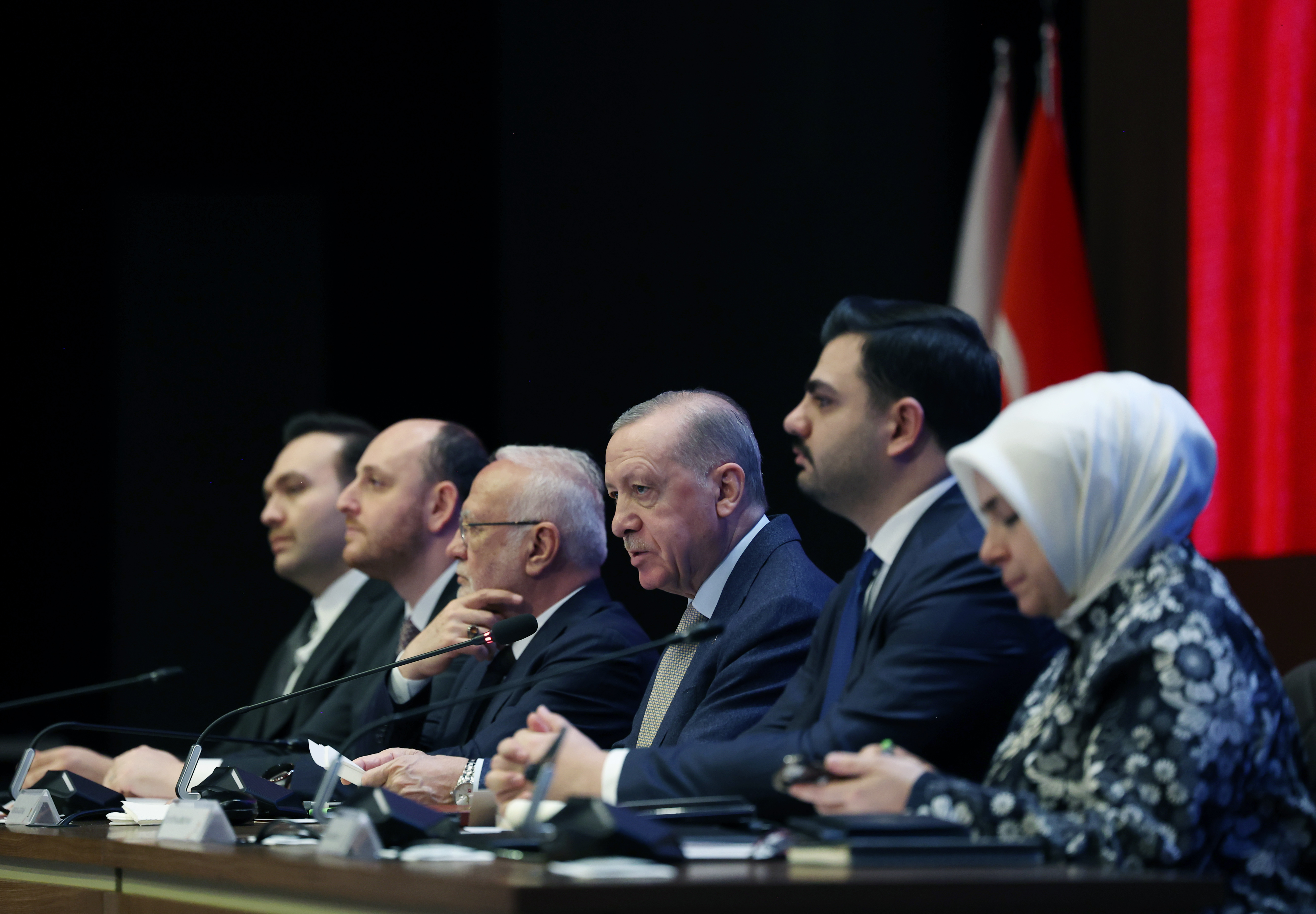 V AK Parti potekala seja MKYK pod vodstvom Erdogana