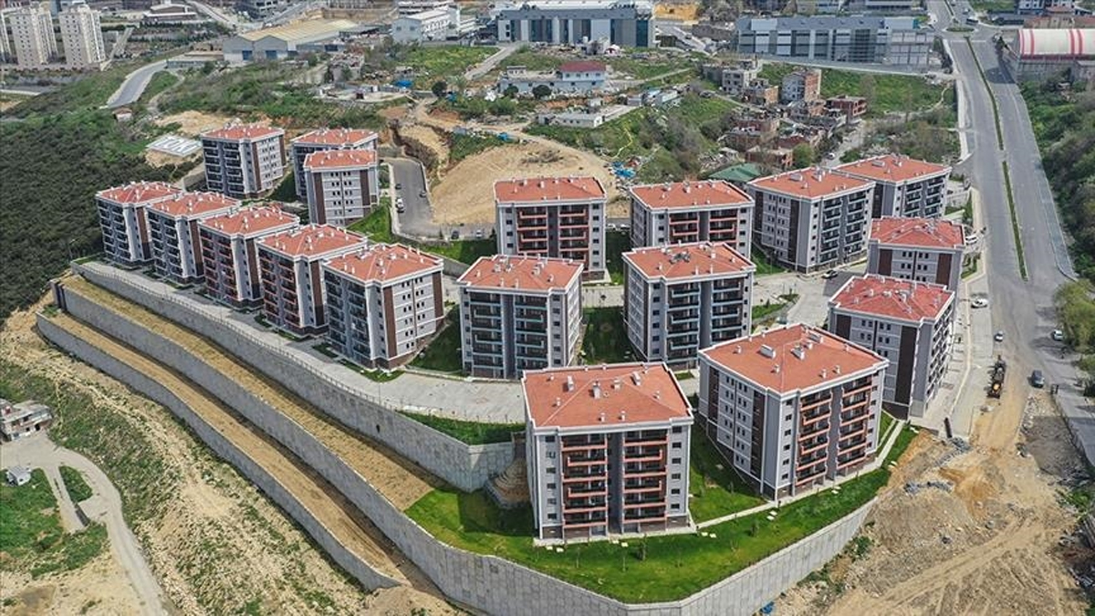İstanbul'da 73 bin konut 