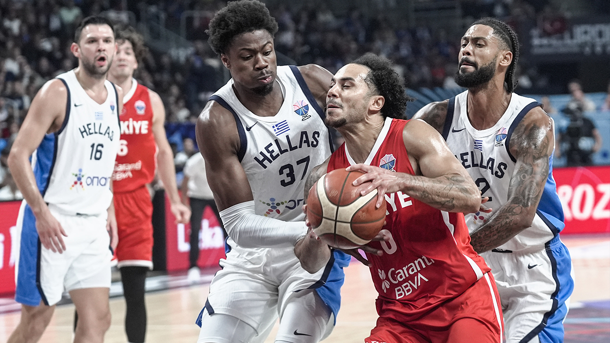 Muhteşem zafer! 12 Dev Adam finalde