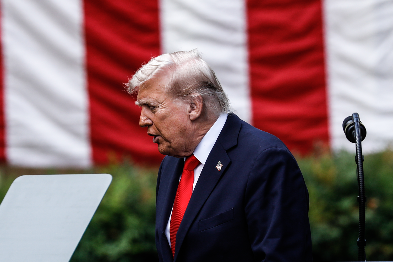 Trump'tan Putin'e uyarı: Sabrım çok hızlı tükeniyor