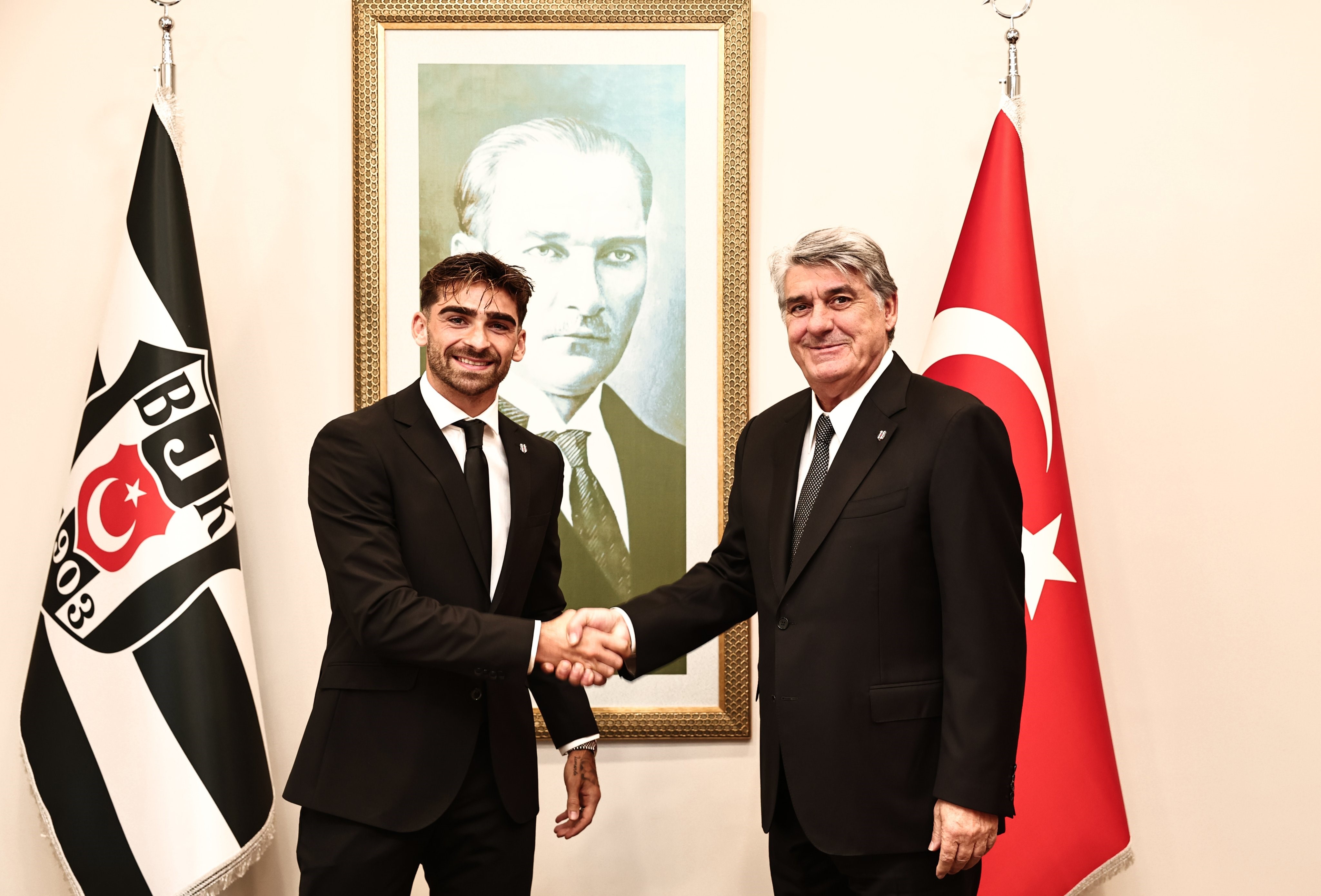 Beşiktaş'ın 194. yabancı futbolcusu: Jota Silva