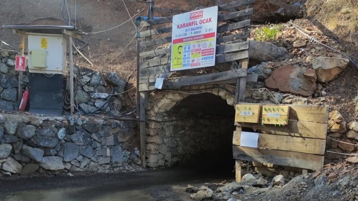 V rudniku v Denizliju rešili enega rudarja, iskanje drugega se nadaljuje