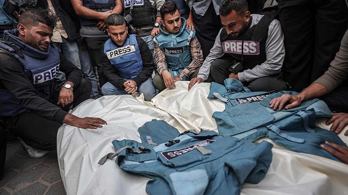 Tarihin en kanlı katliamı: Gazze'de 250 gazeteci öldürüldü