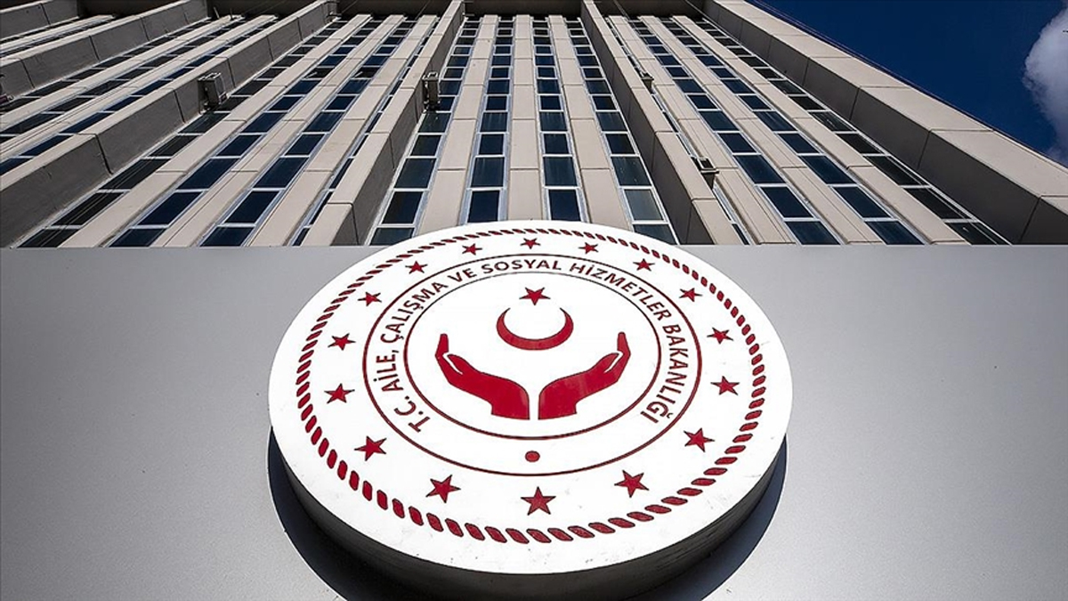 Aile ve Sosyal Hizmetler Bakanlığından yapay zeka destekli yeni dönem