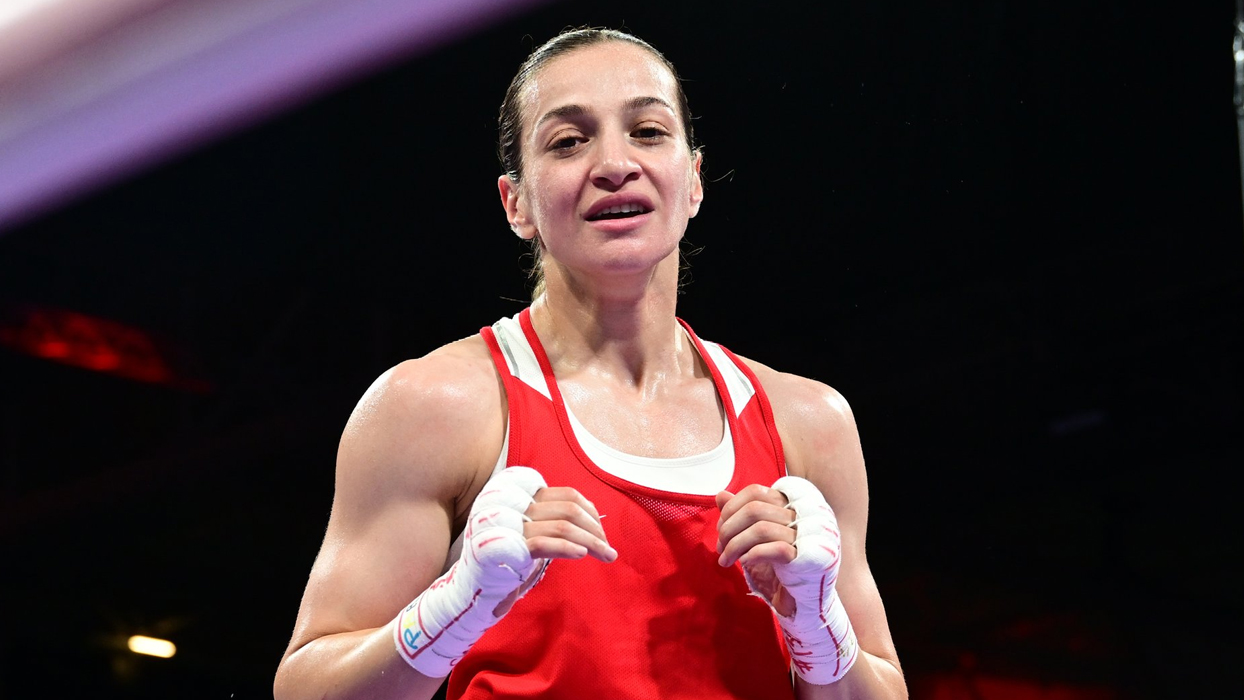 Buse Naz Çakıroğlu dünya ikincisi!