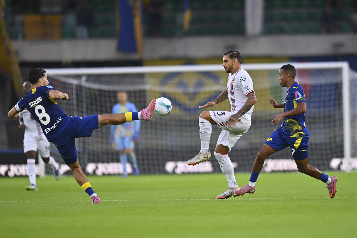 Hellas Verona ile Cremonese puanları paylaştı