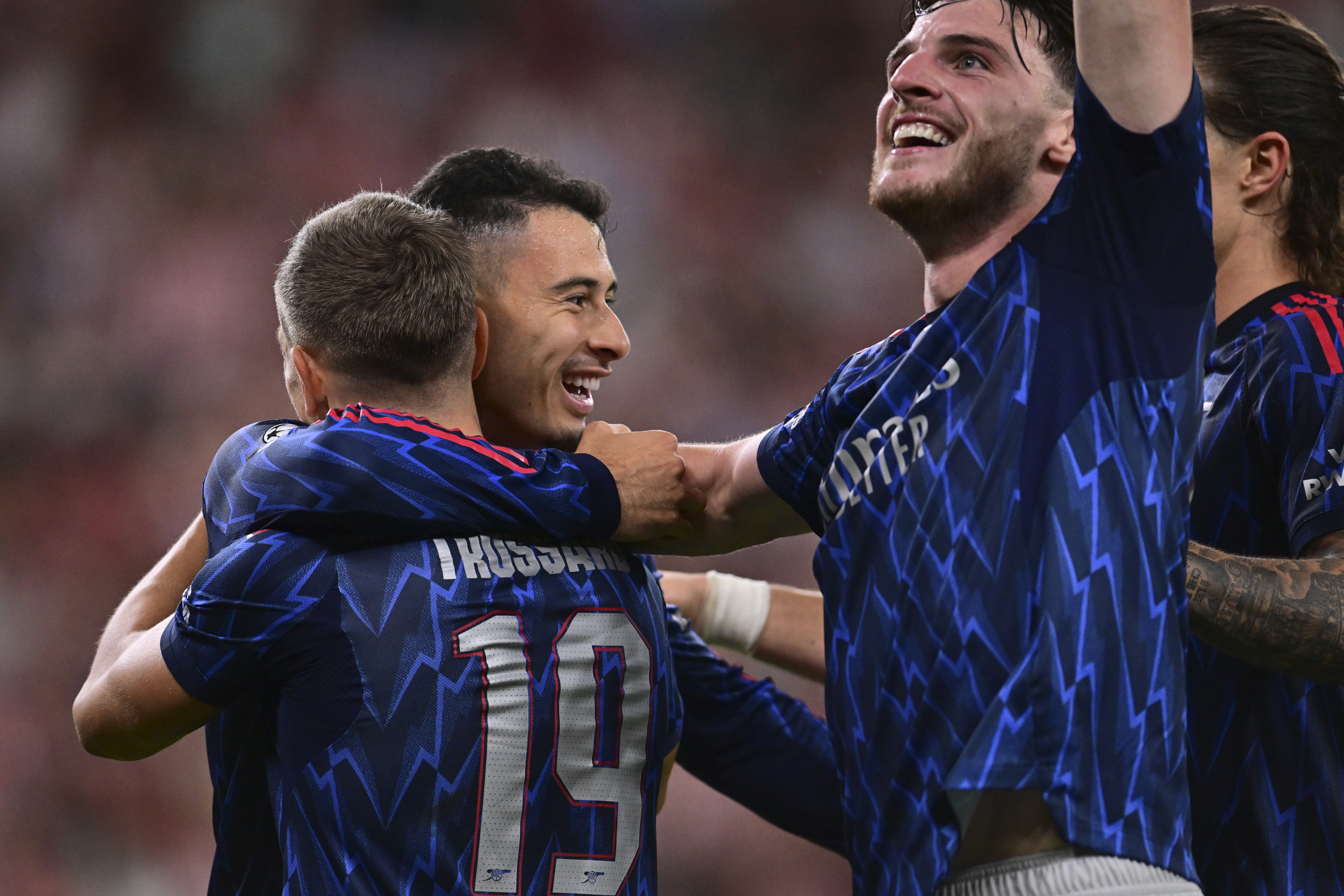 Arsenal ikinci yarıda açıldı