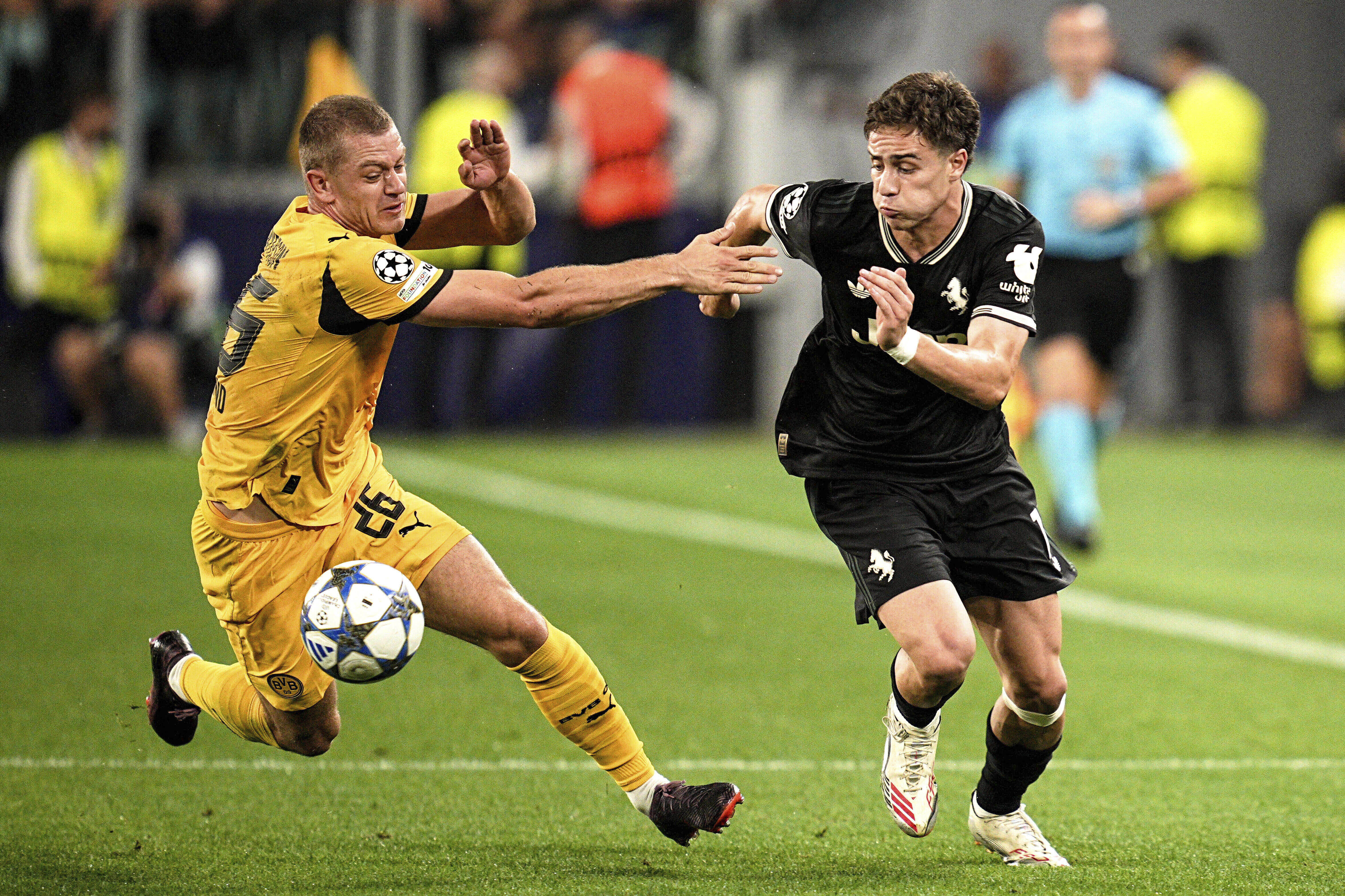 Kenan Yıldız maça damga vurdu! Juventus puanı uzatmalarda aldı