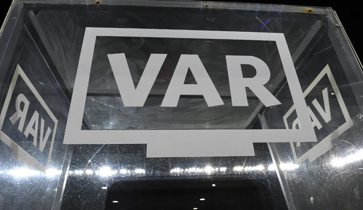 VAR kayıtları açıklandı! İşte tartışmalı pozisyonlar
