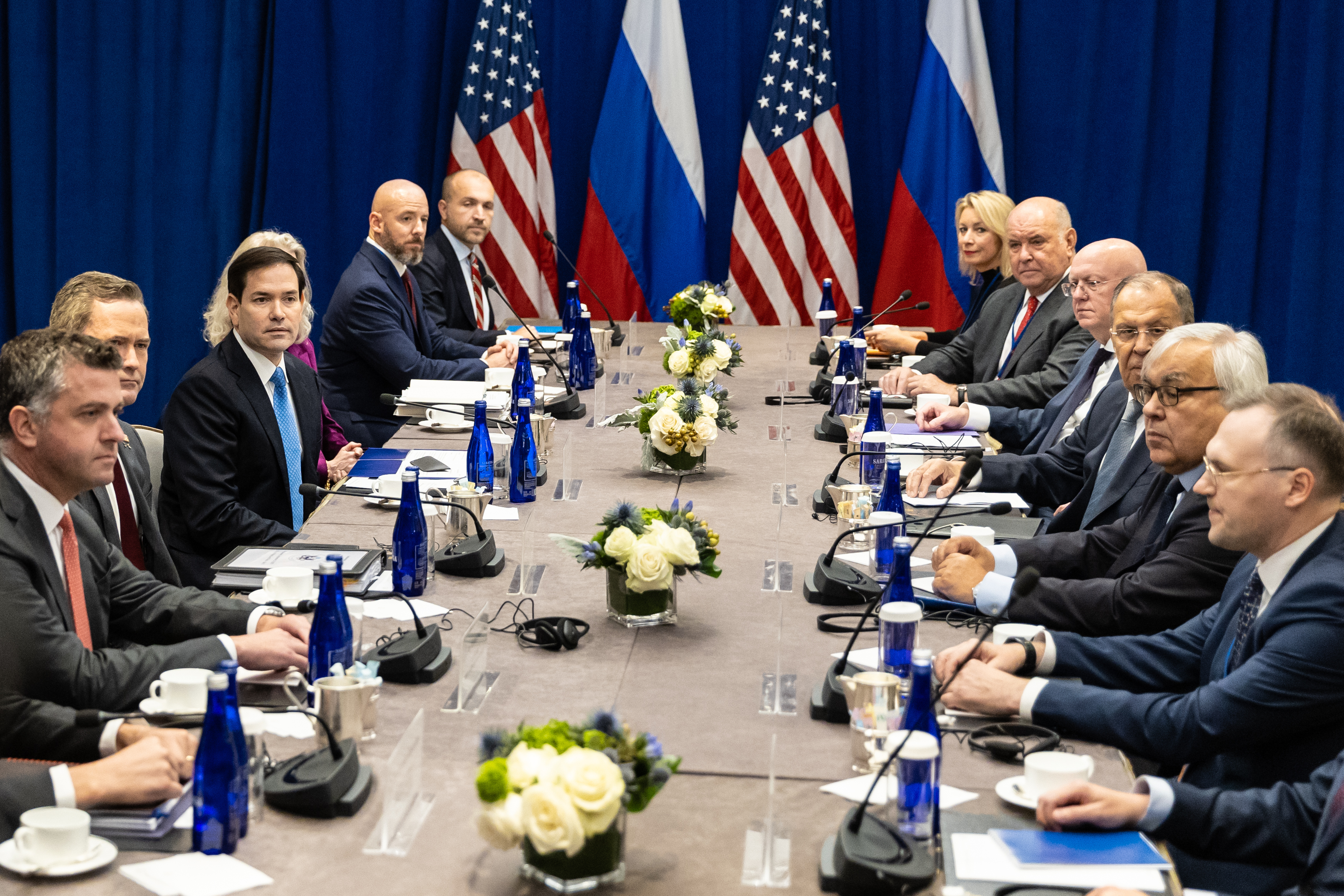 ABD'de kritik temas! Rubio, Rus mevkidaşı Lavrov ile görüştü