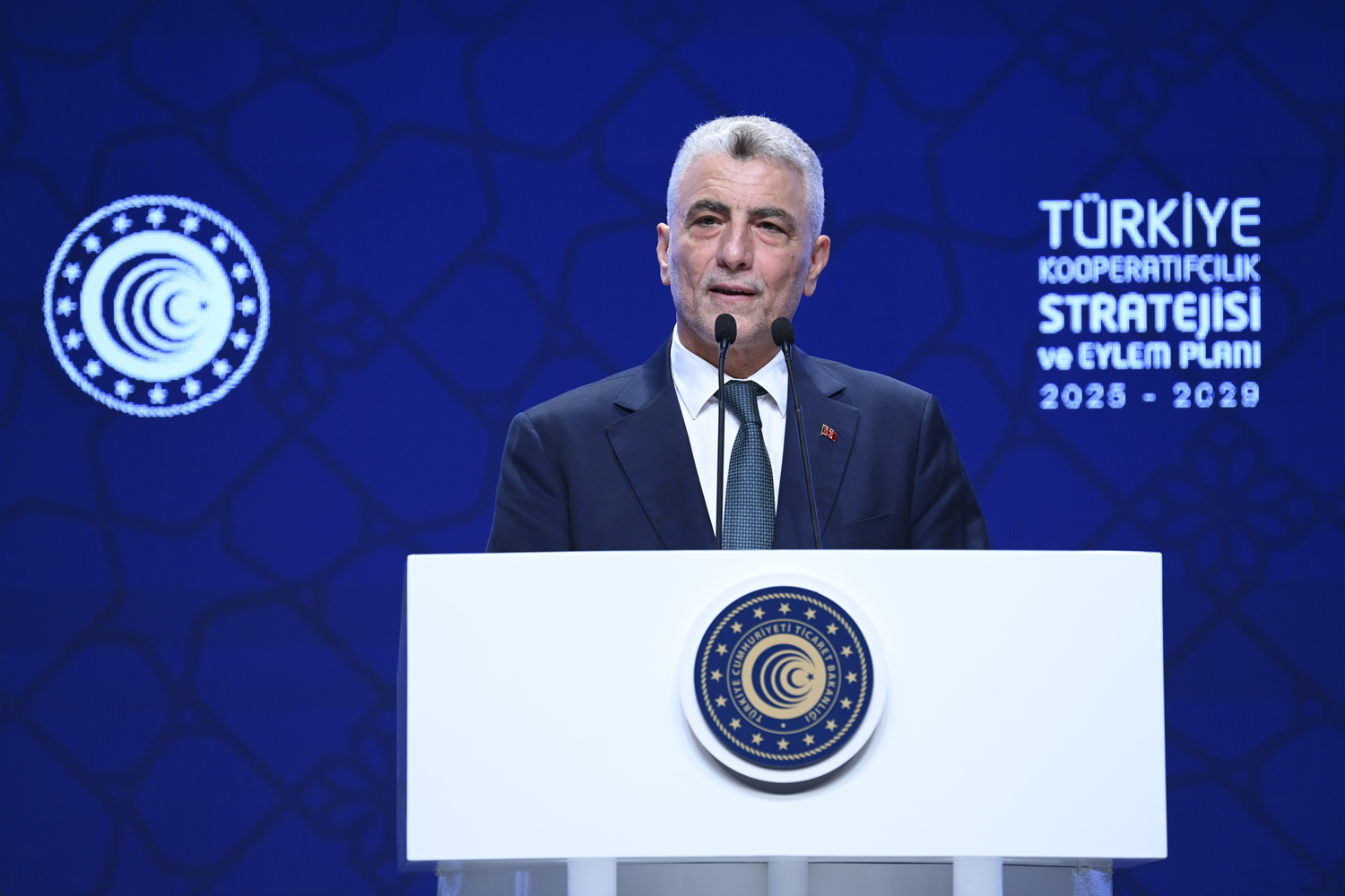 Bakan Bolat: Bayrağımızı küresel ticarette daha yükseklere taşımayı kararlılıkla sürdüreceğiz