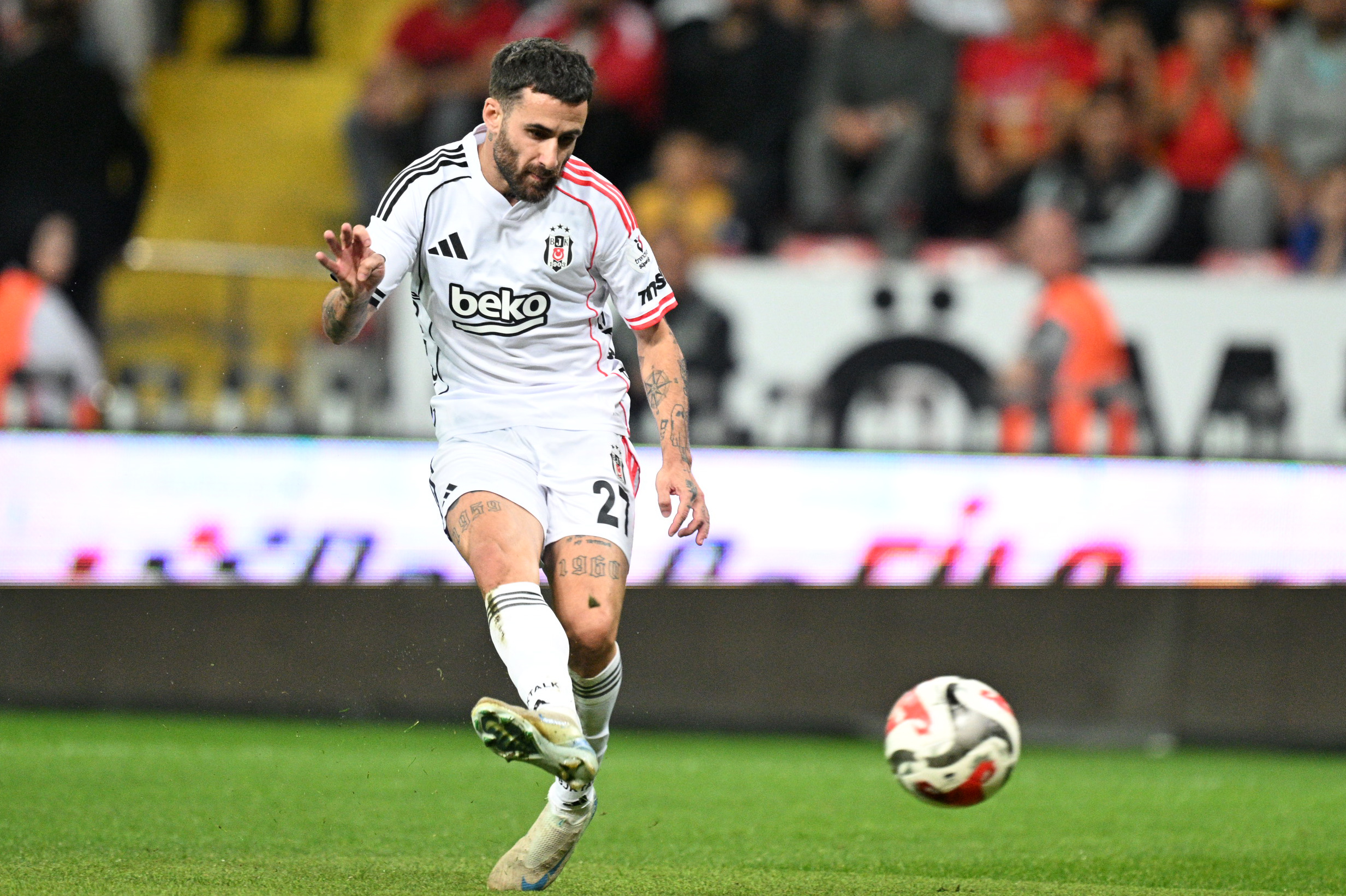Rafa Silva'dan kariyerindeki ilk hat-trick!