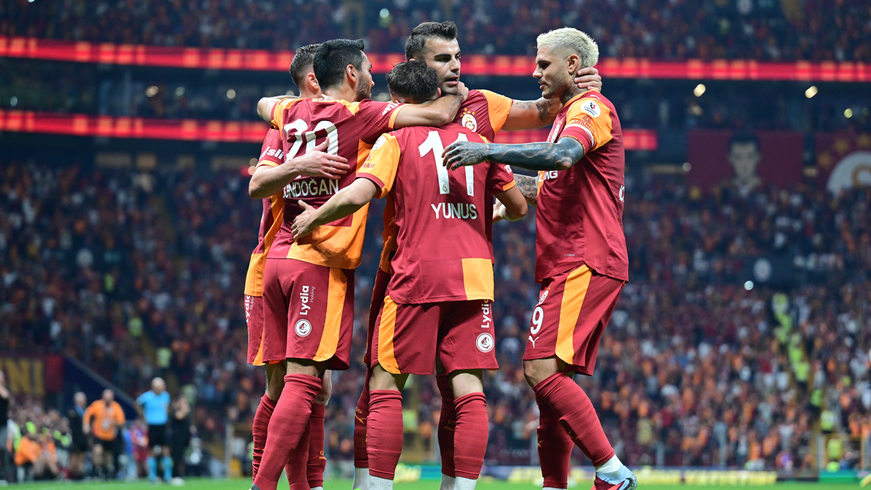 Galatasaray'ın rakibi Alanyaspor! Kamp kadrosu açıklandı