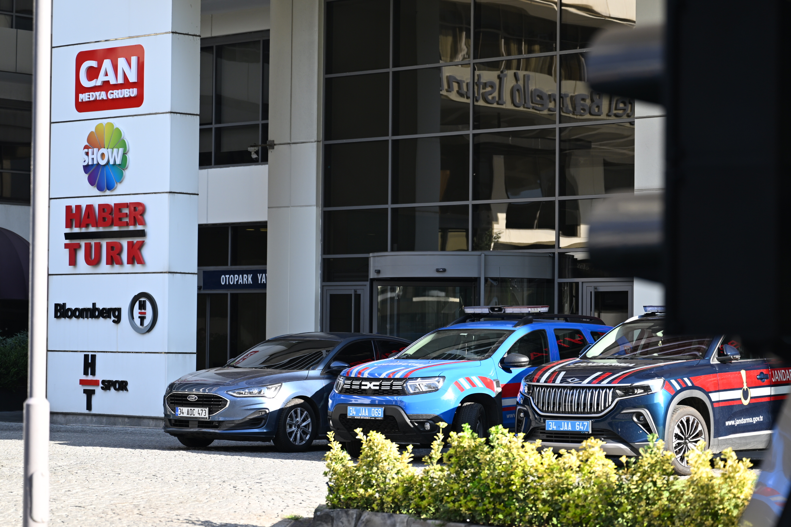 Atilla Ciner in Gökhan Şen po zaslišanju poslana v pripor