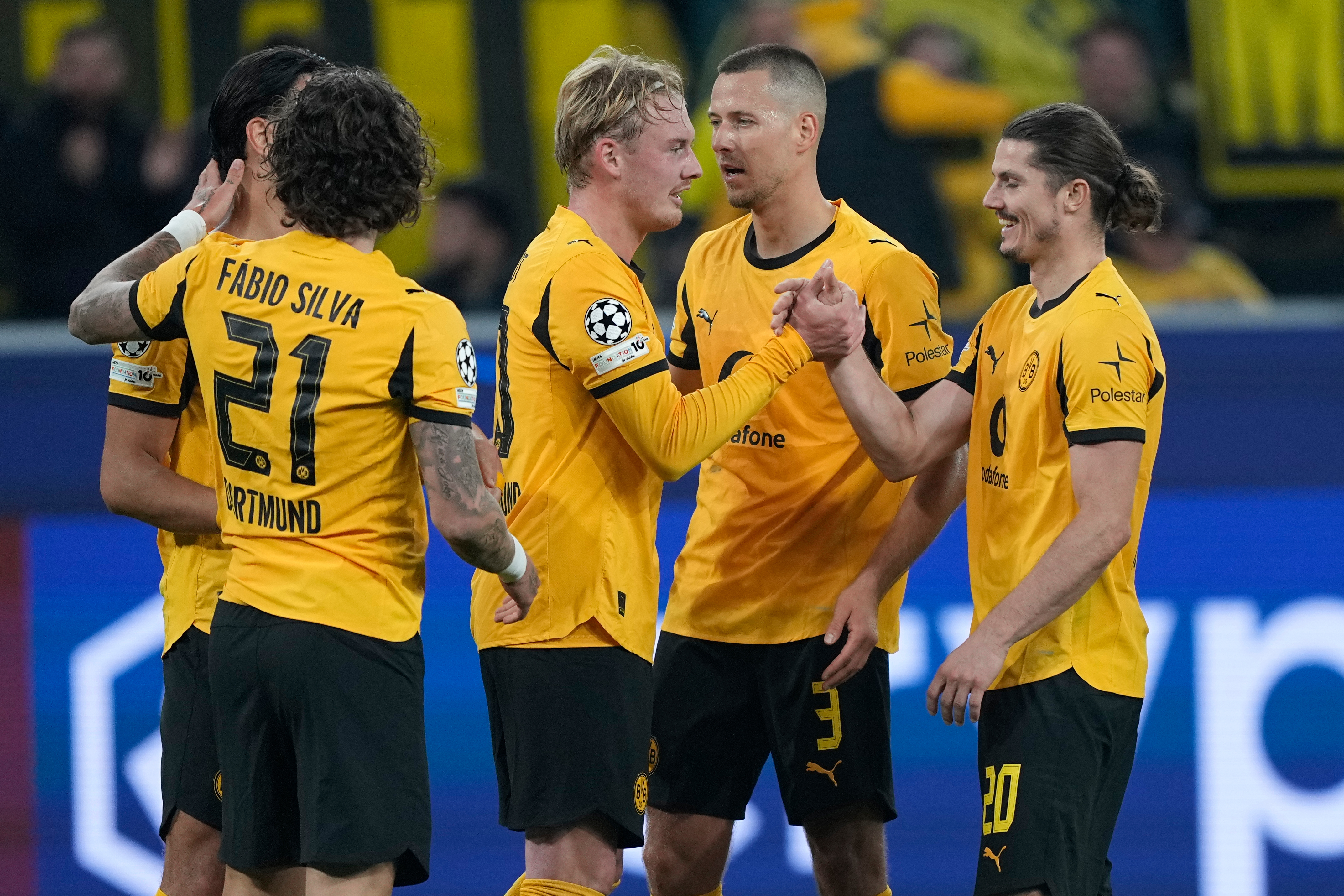 Borussia Dortmund, Bilbao'yu 4 golle geçti