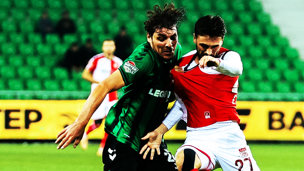 PFDK'dan karar çıktı! Sakaryaspor'a hükmen mağlubiyet cezası