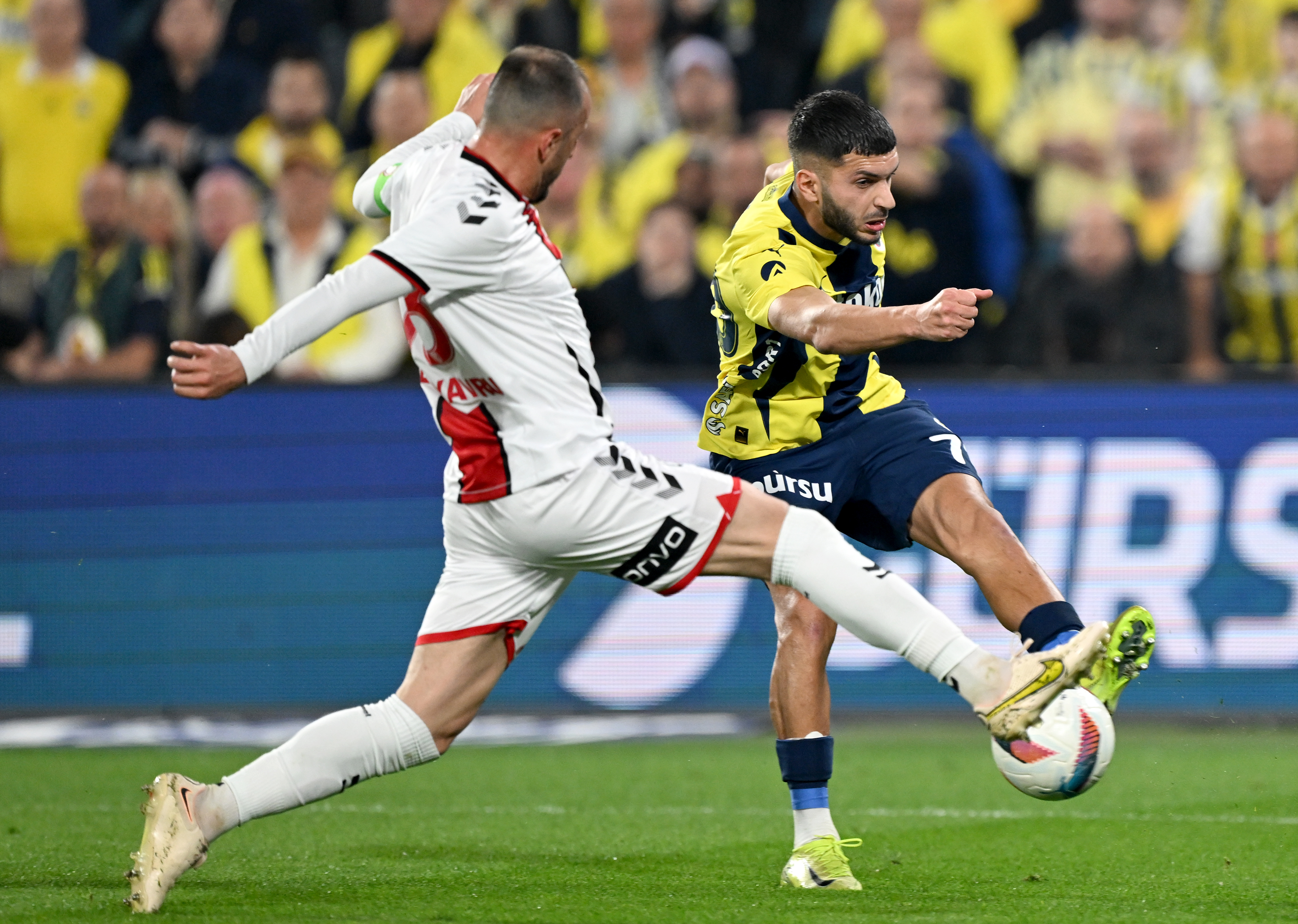 Samsunspor ile Fenerbahçe 65. kez karşı karşıya gelecek