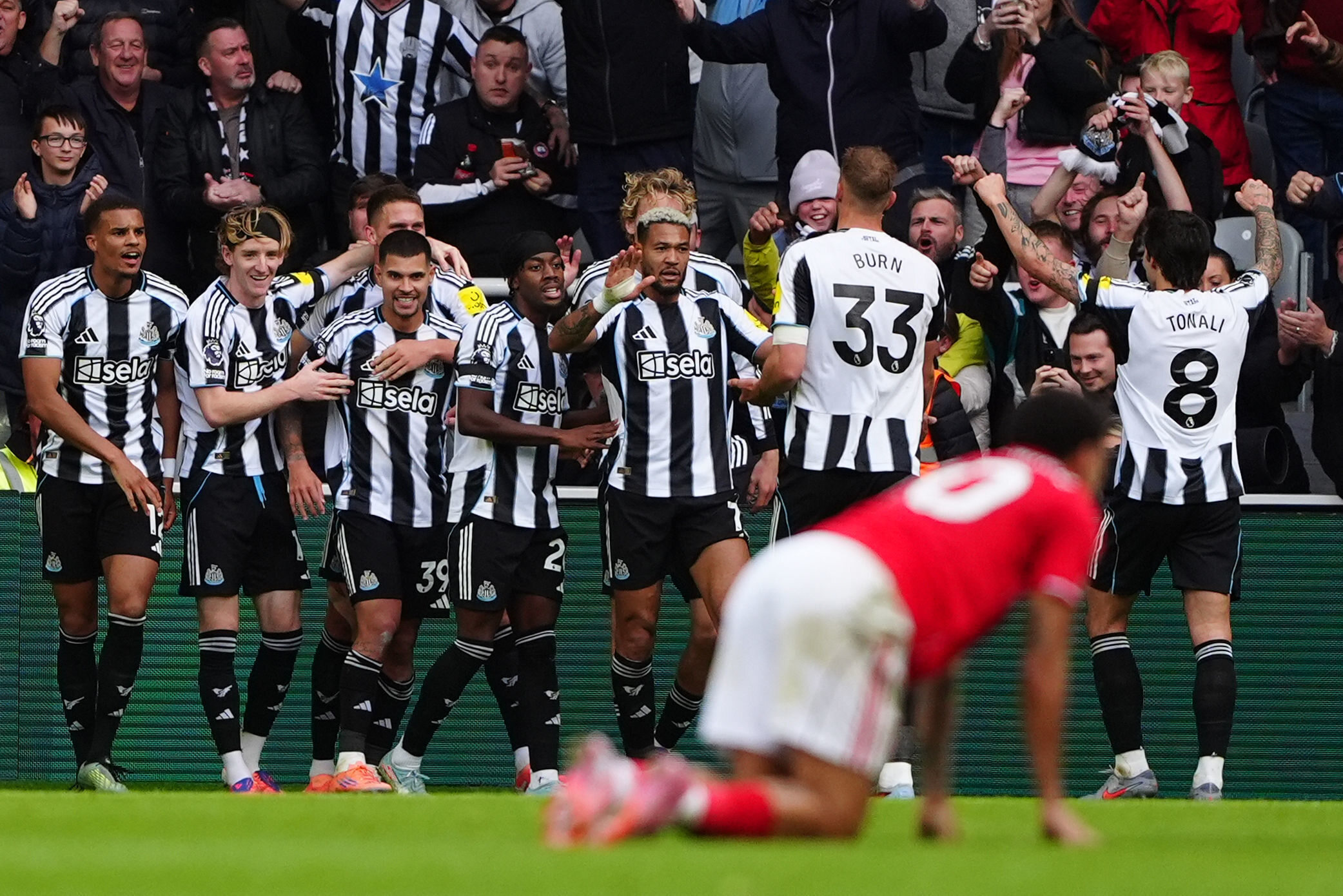 Newcastle United evinde hata yapmadı