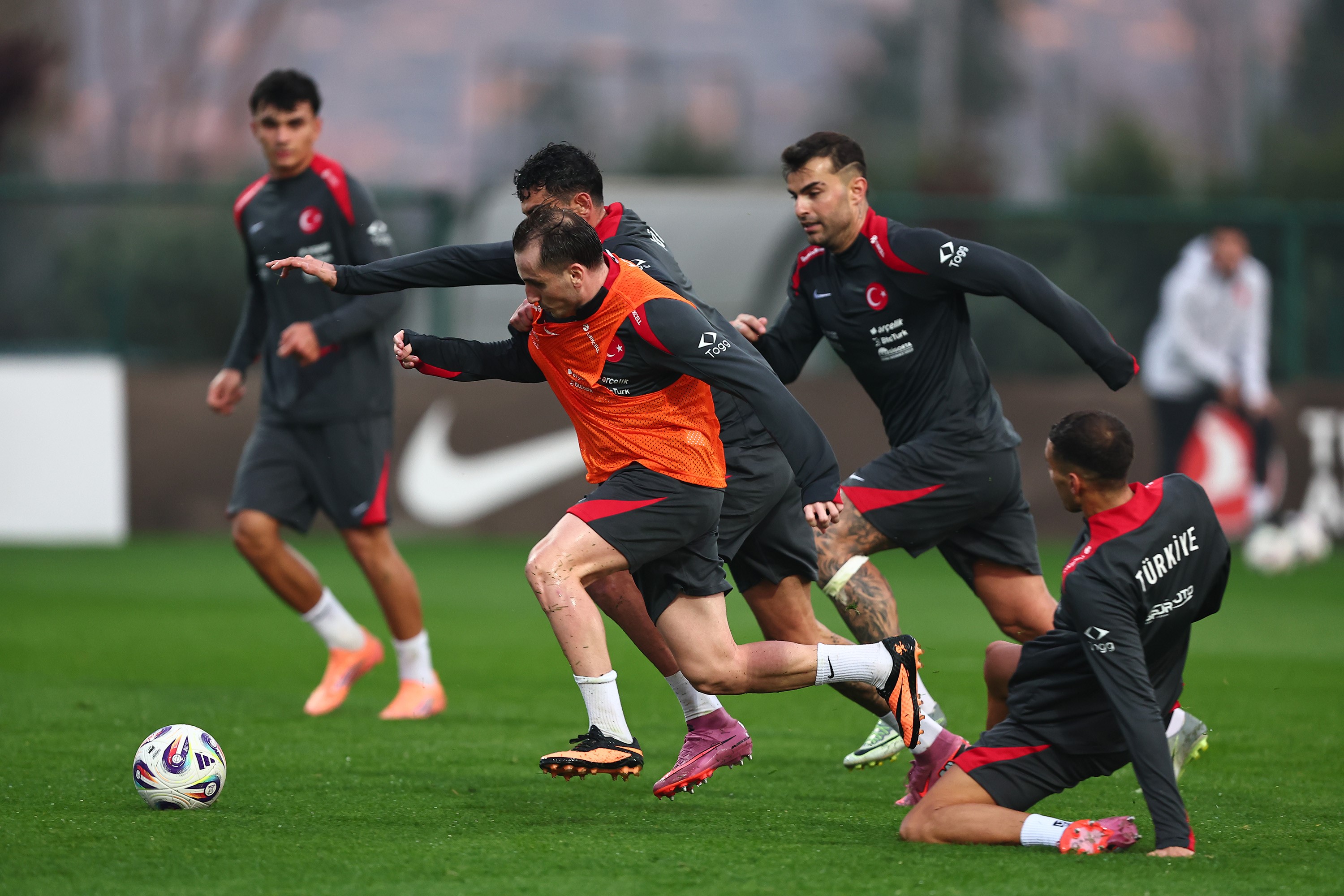 Turška nogometna reprezentanca se pripravlja na kvalifikacije za Svetovno prvenstvo 2026