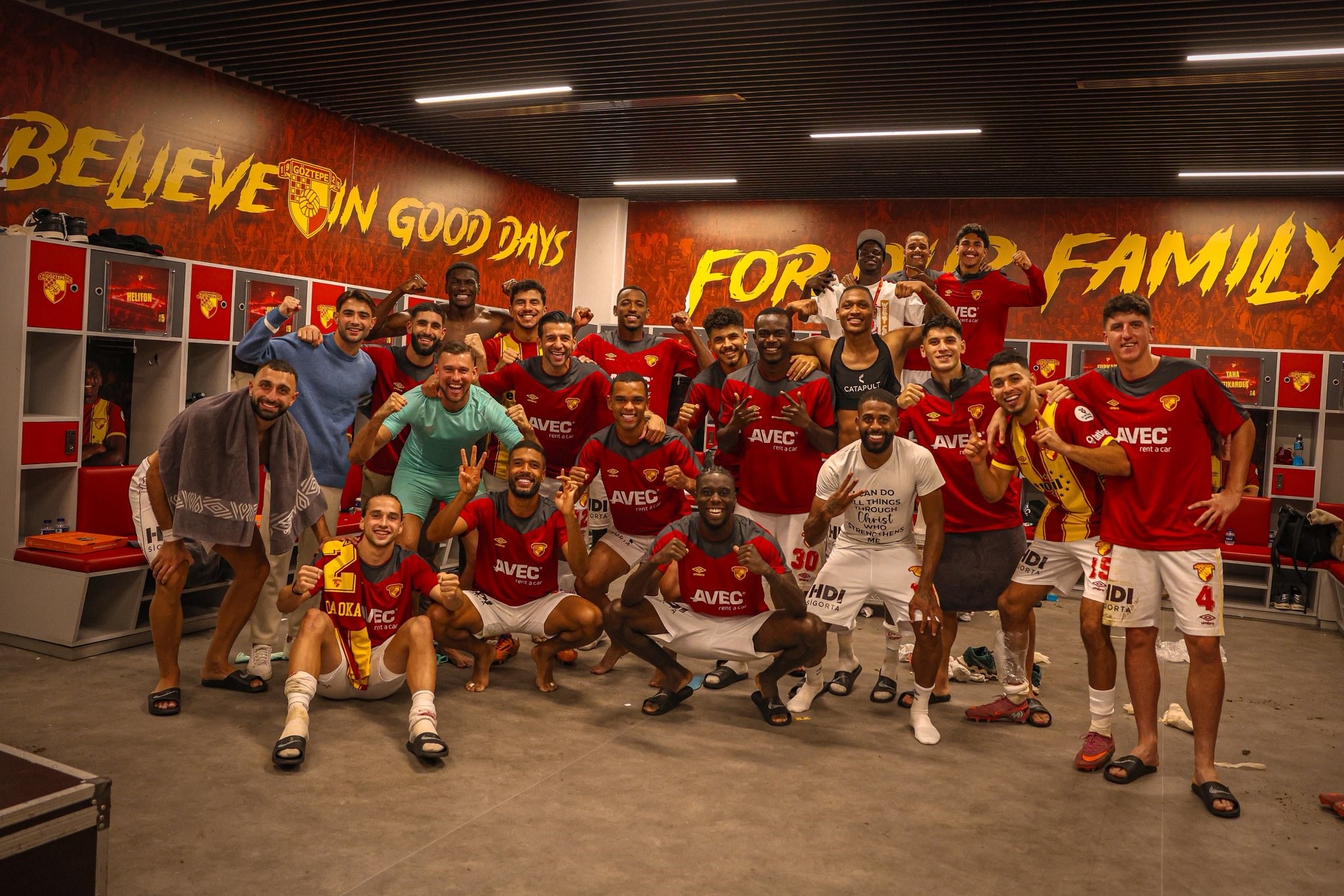 Göztepe uspešen v turški Süper ligi, zbral 16 točk v 8 tednih