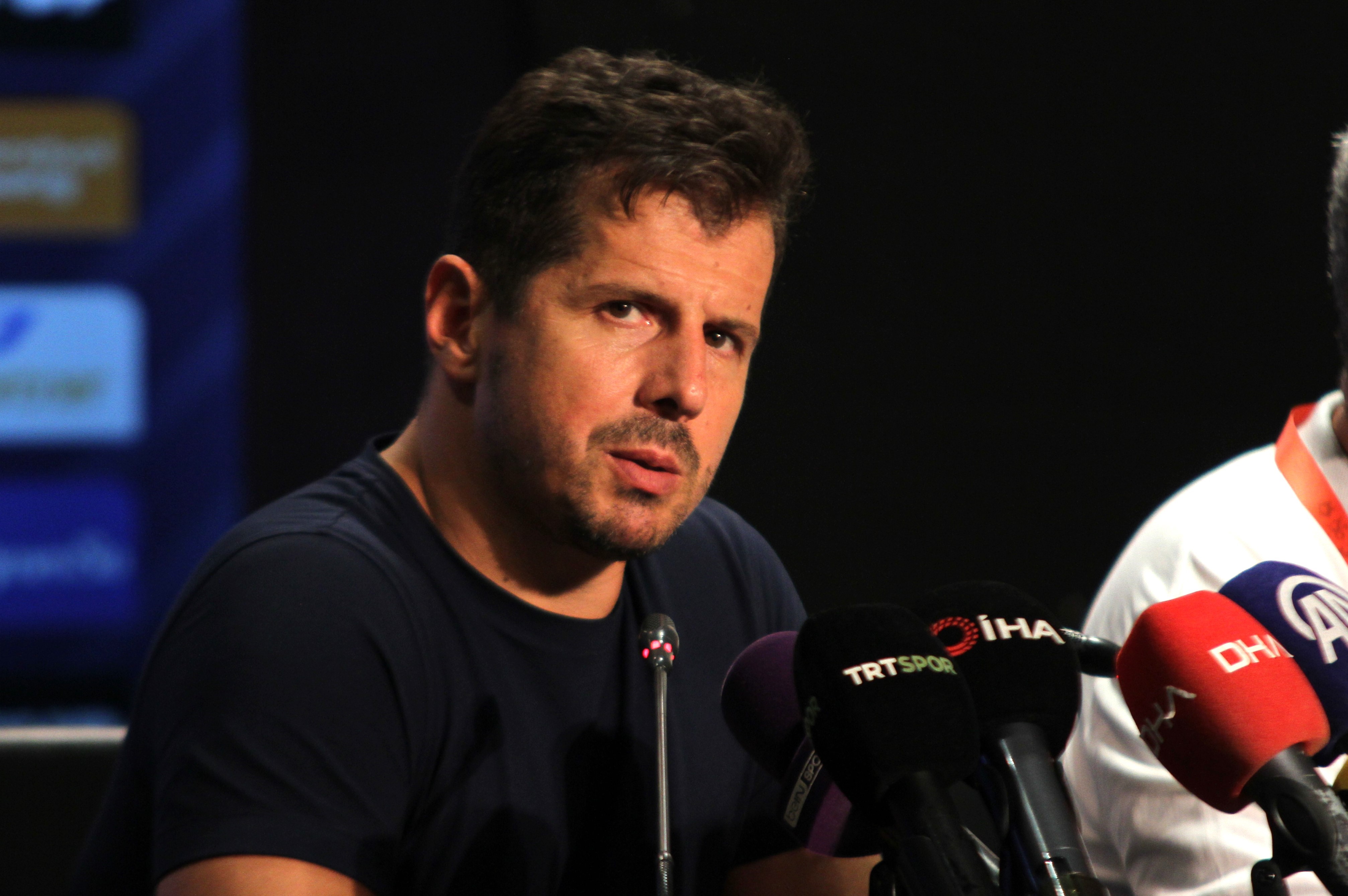 Emre Belözoğlu se je razšel z Antalyasporjem