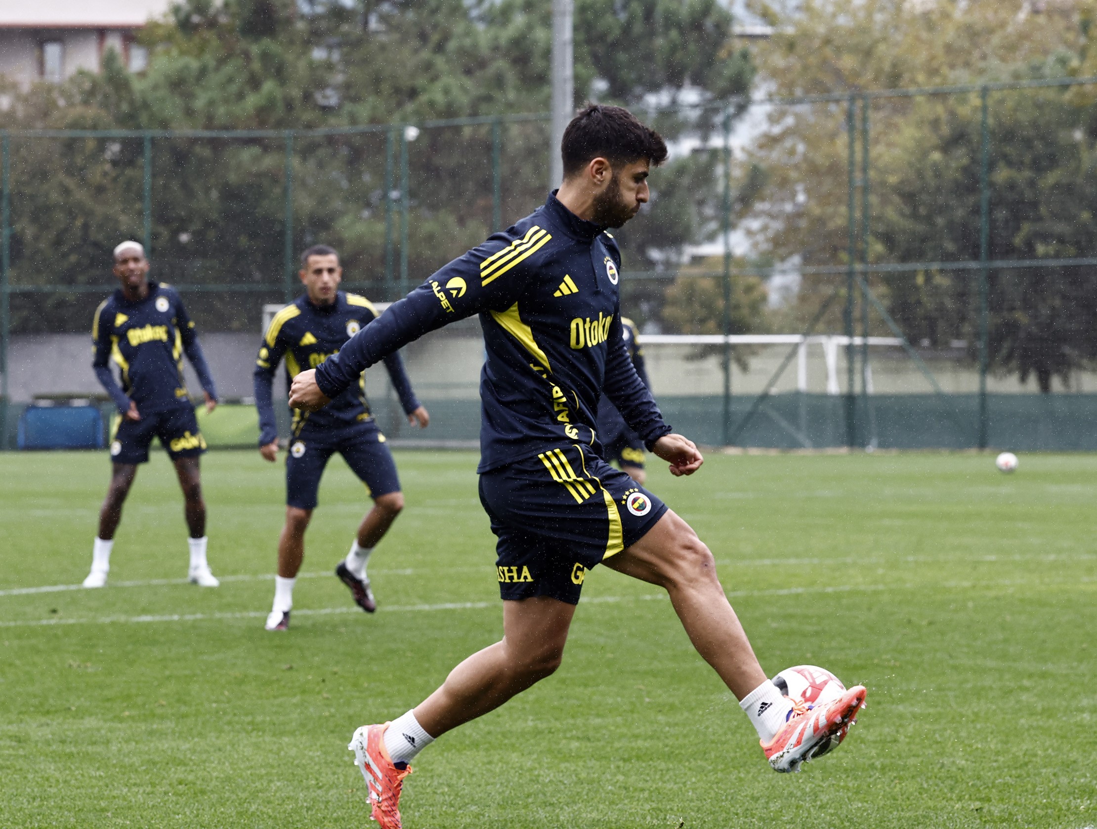Fenerbahçe, Fatih Karagümrük maçı mesaisinde