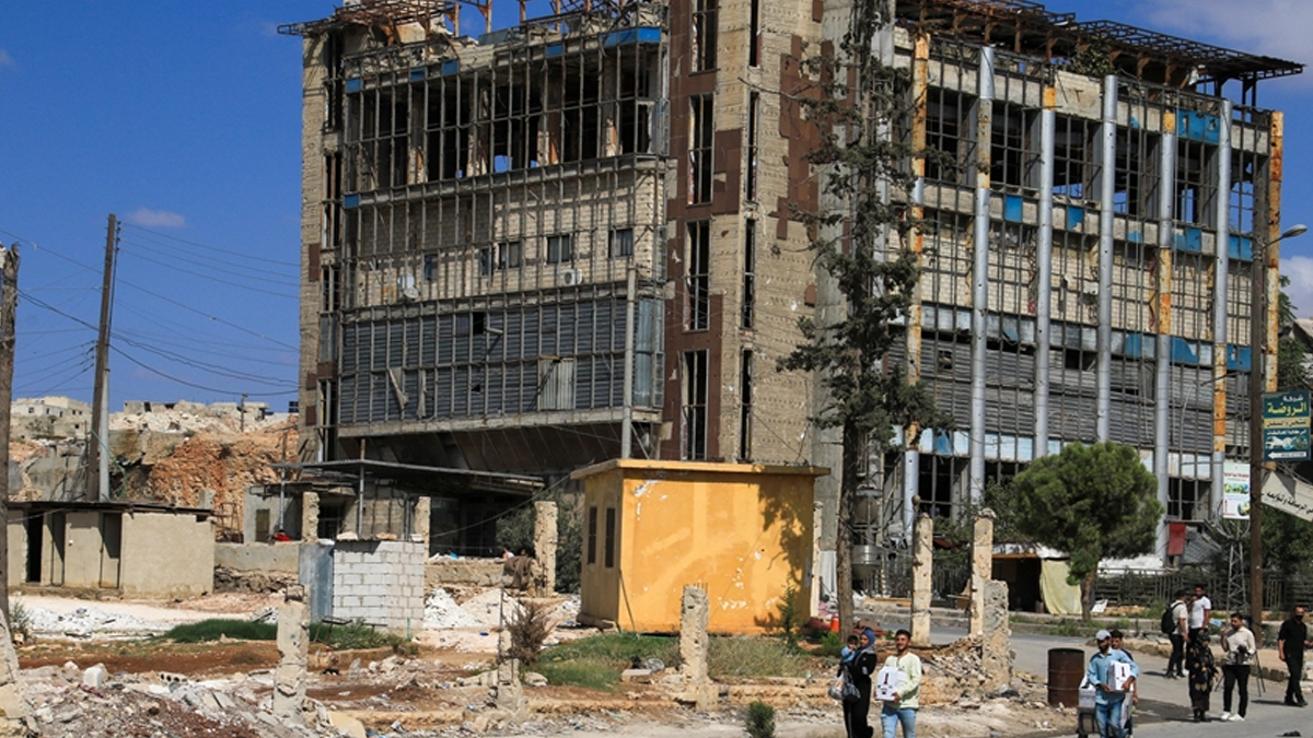 Suriye'de terör örgütü PKK/YPG, Halep'in iki mahallesine havan topları yerleştirdi