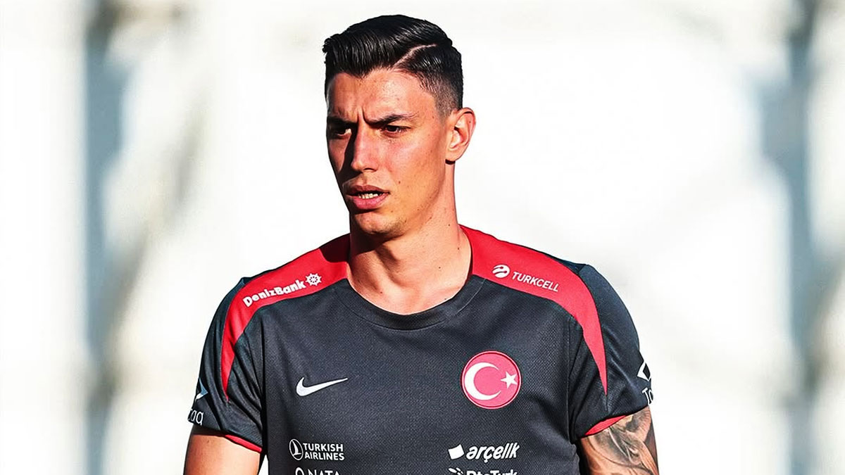 Milli takımda Berke Özer krizi! Kamptan izinsiz ayrıldı