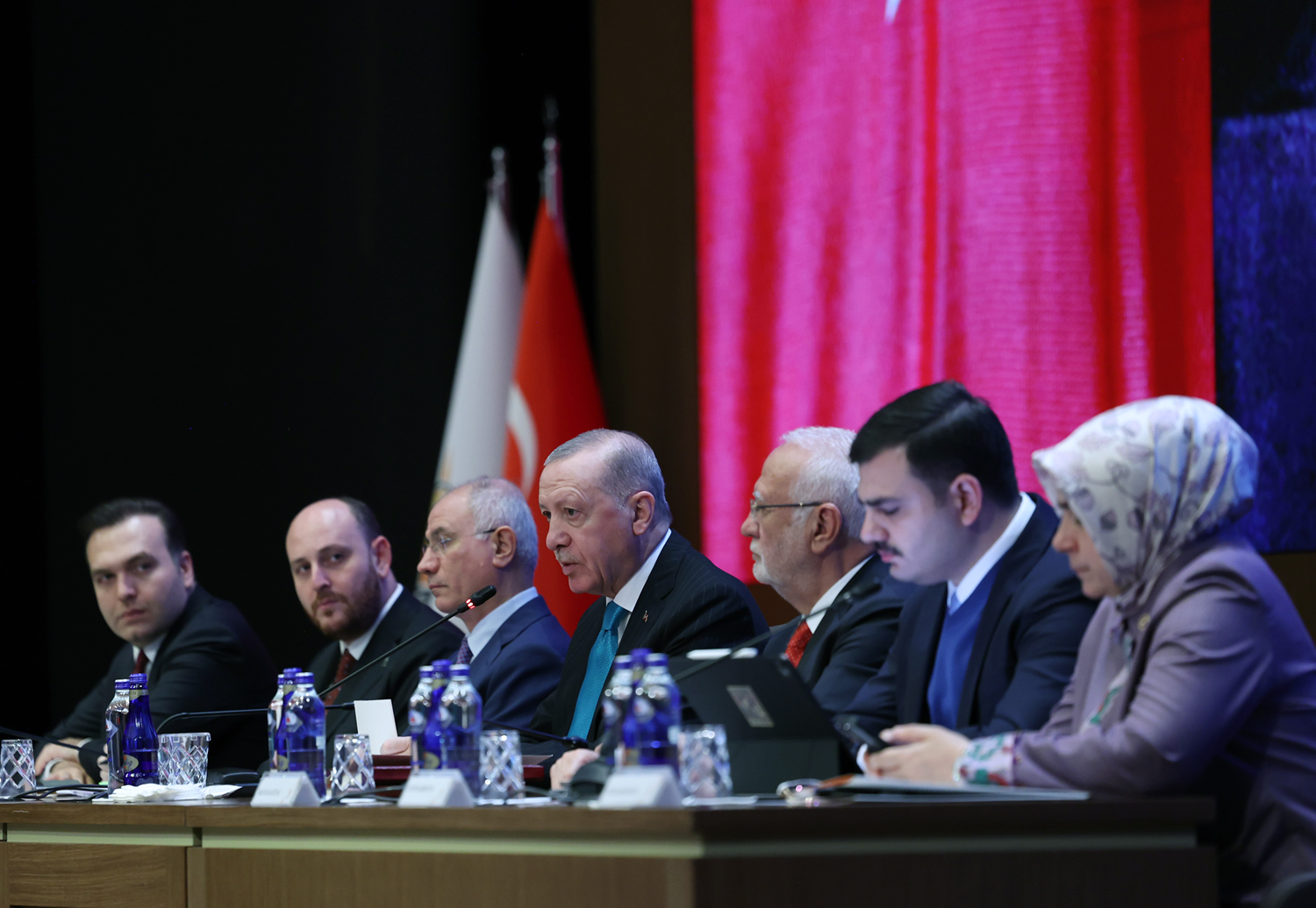 V Turčiji potekala seja Sveta za odločanje in upravljanje AK Partije pod vodstvom Erdogana