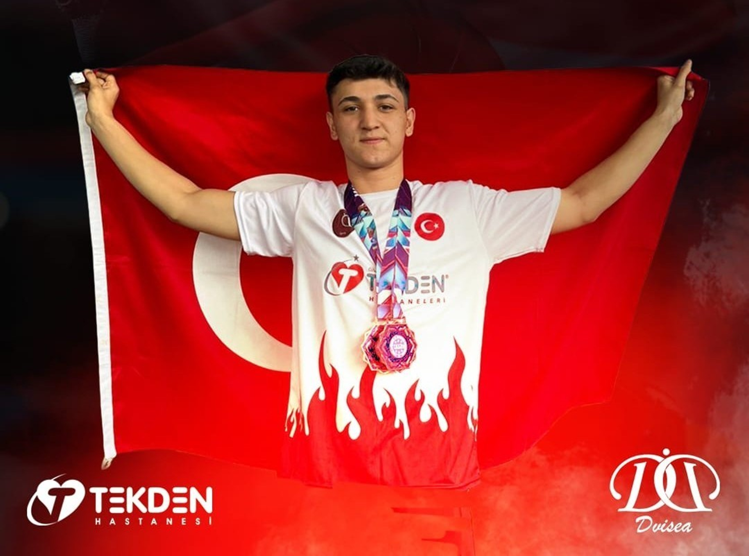 Arda Veli Kol dünya üçüncüsü oldu