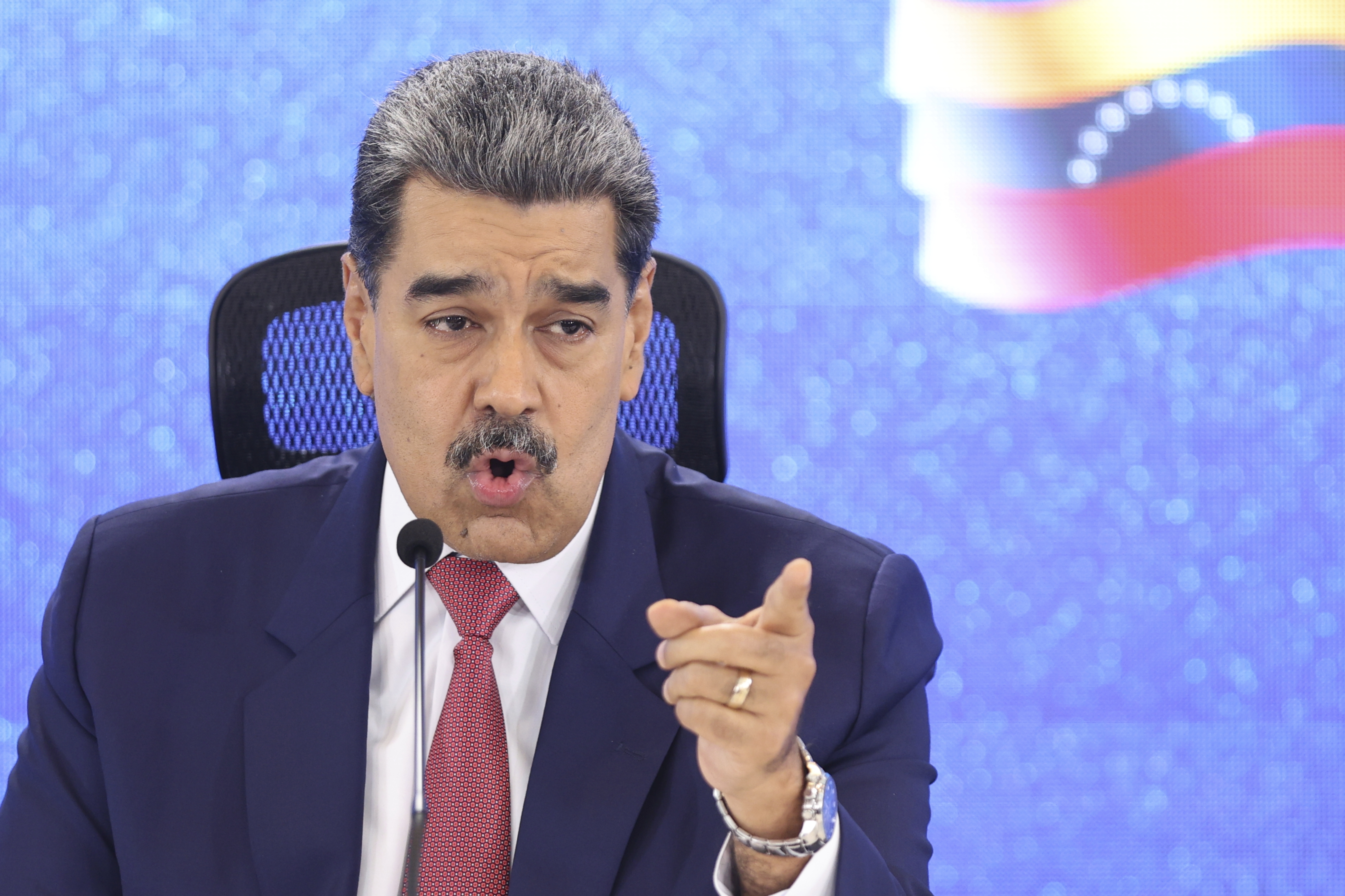 Karayipler'de askeri hareketlilik arttı... Maduro: Savaş istemiyoruz