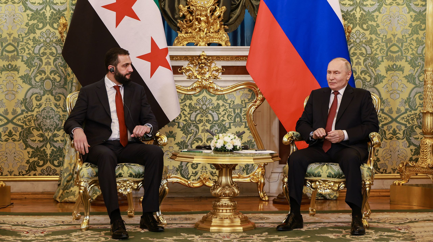 Moskova'da kritik görüşme... Şara Esed'i, Putin askeri üs istedi