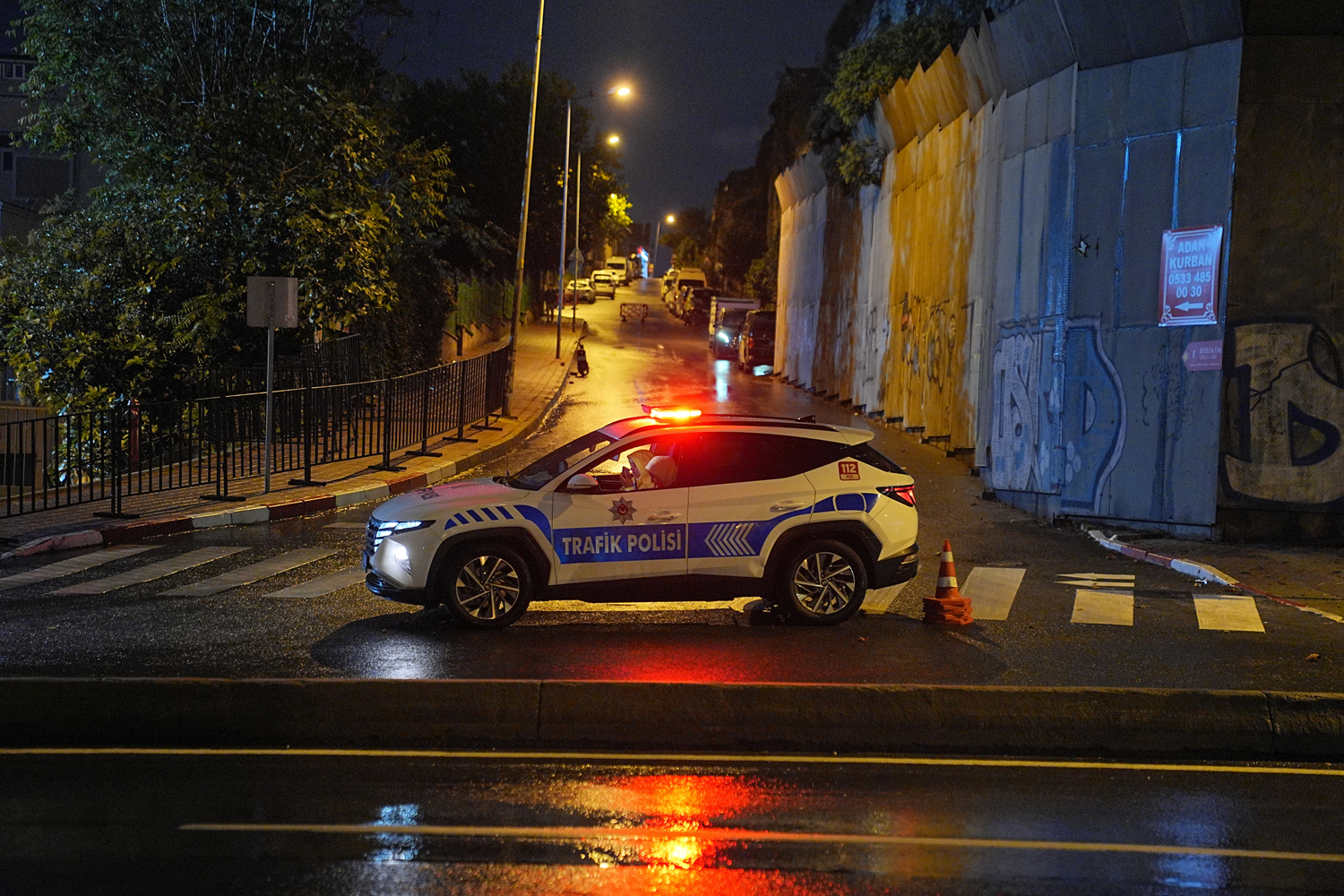 İstanbul'da Cumhuriyet Bayramı provası nedeniyle bazı cadde ve yollar trafiğe kapatıldı