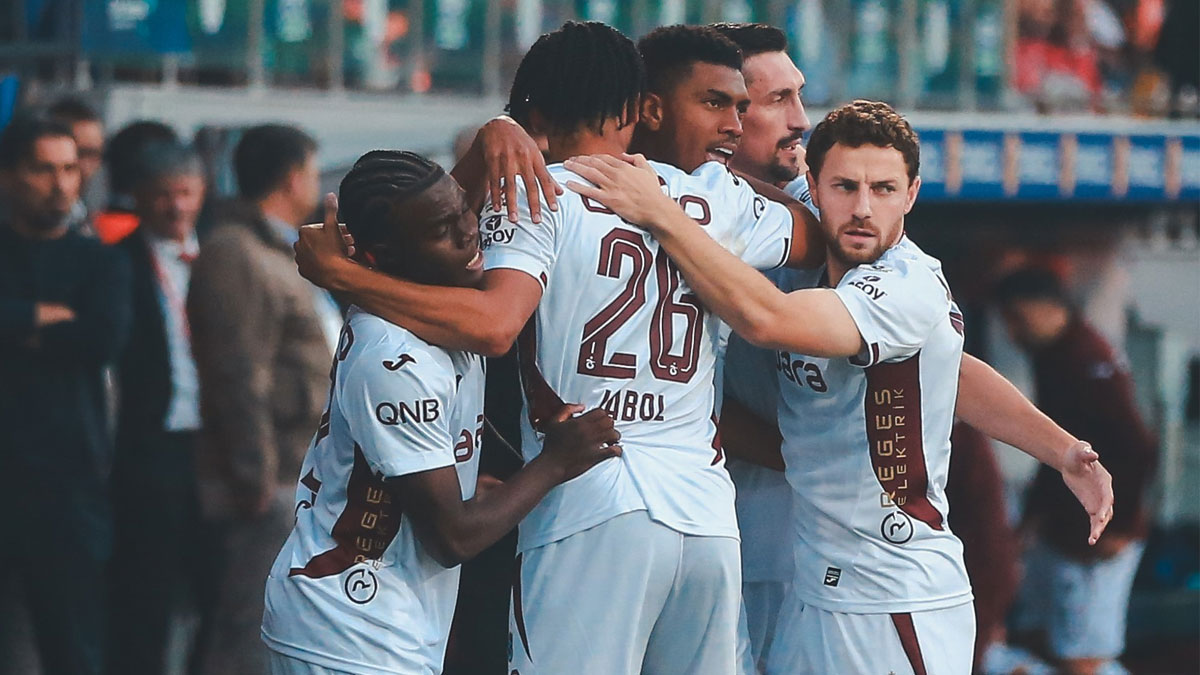 Karadeniz derbisinde kazanan Trabzonspor