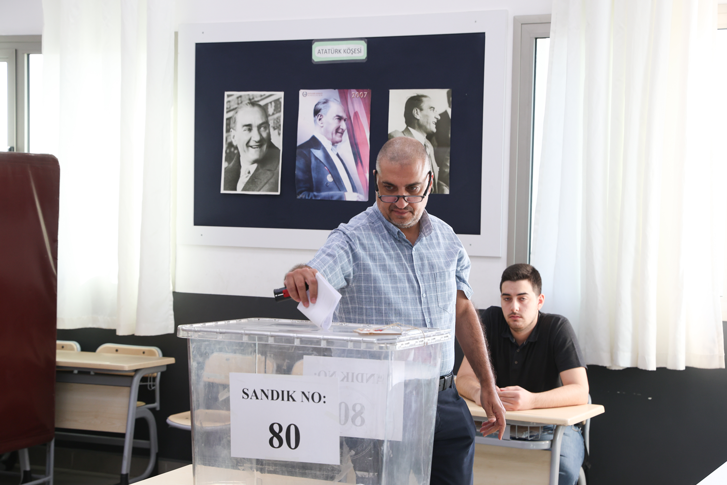 KKTC'de cumhurbaşkanı seçiminde şu ana kadar seçmenlerin yüzde 13,43'ü oy kullandı