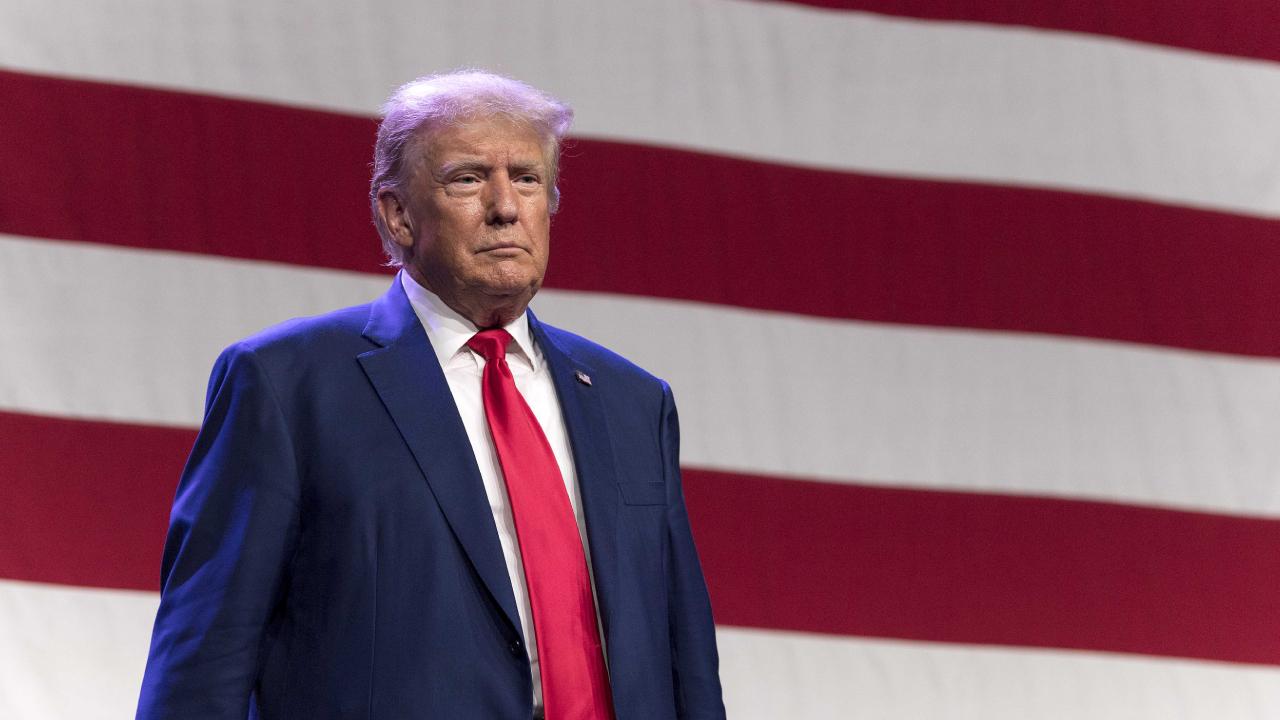 Trump, Petro'yu "uyuşturucu lideri" olarak nitelendirdi