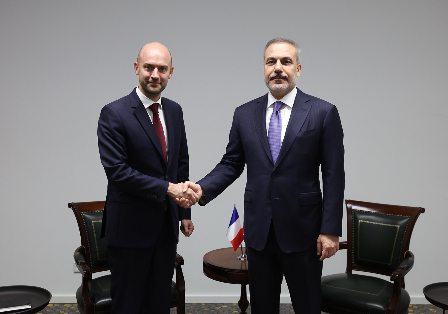 Bakan Fidan, Fransız mevkidaşı Barrot ile görüştü